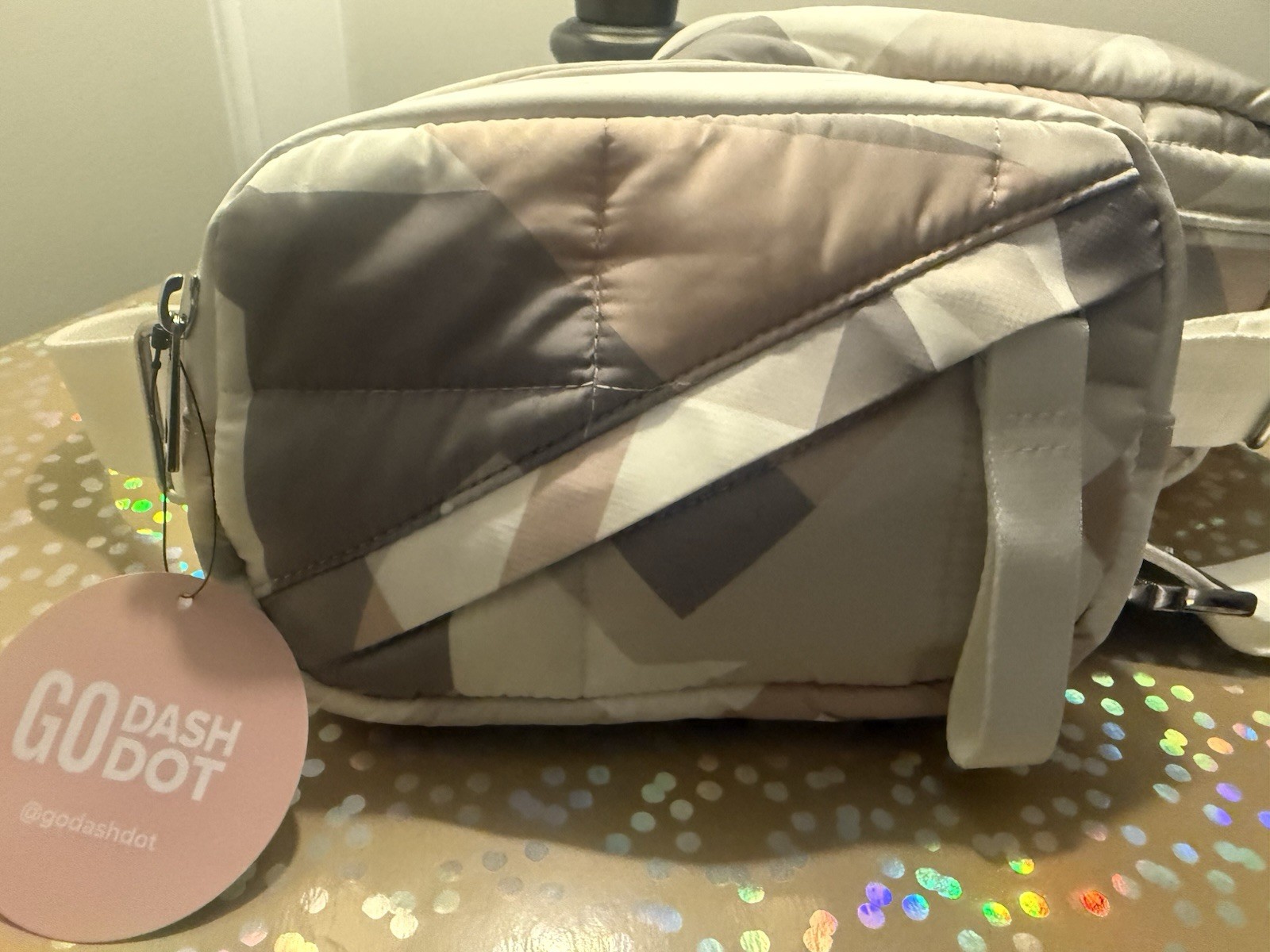 New GO Dash DOT Quilted Camo Crossbody/Belt Bag w/ Adjustable Detachable Strap