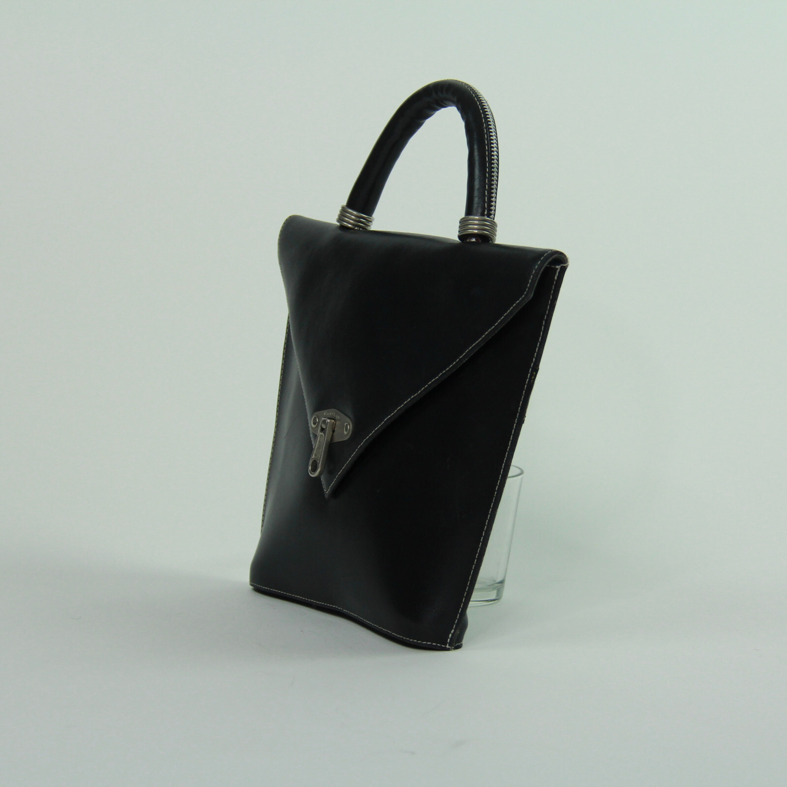 Paquetage Black Leather Bag (A-4)
