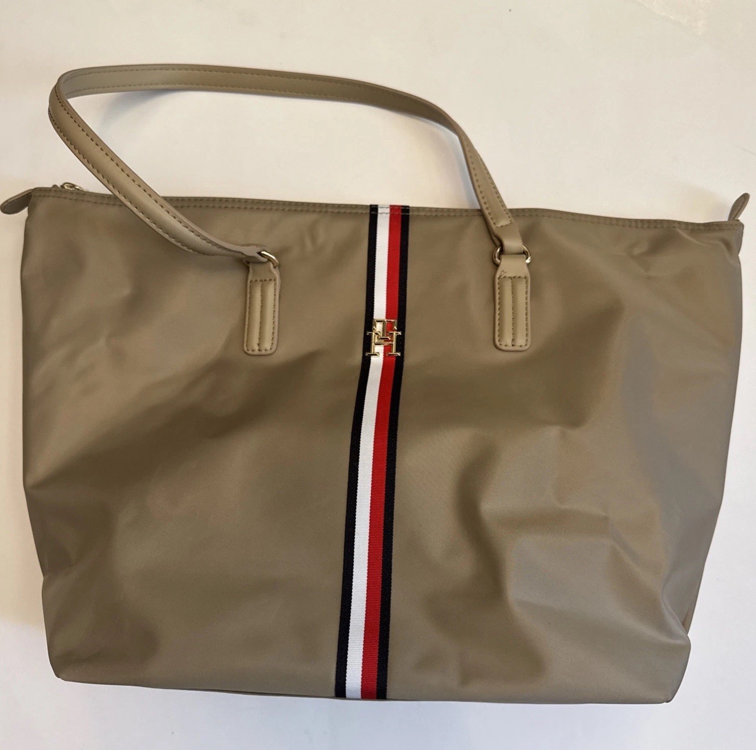 TOMMY HILFIGER Large Zip Nylon Signature Stripe Tote Bag Purse Tan New
