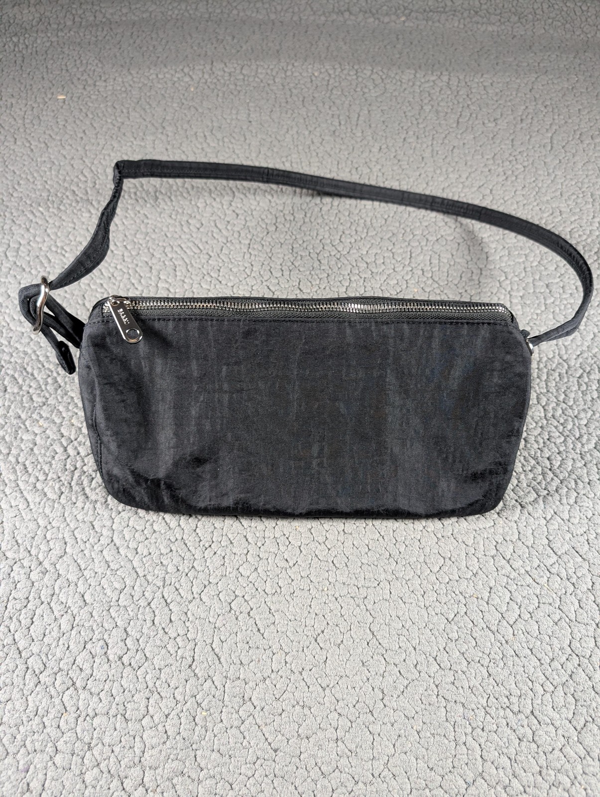 BAGGU Loaf Bag Womens Small Black Nylon Zip Top Shoulder Crossbody Bag Charm