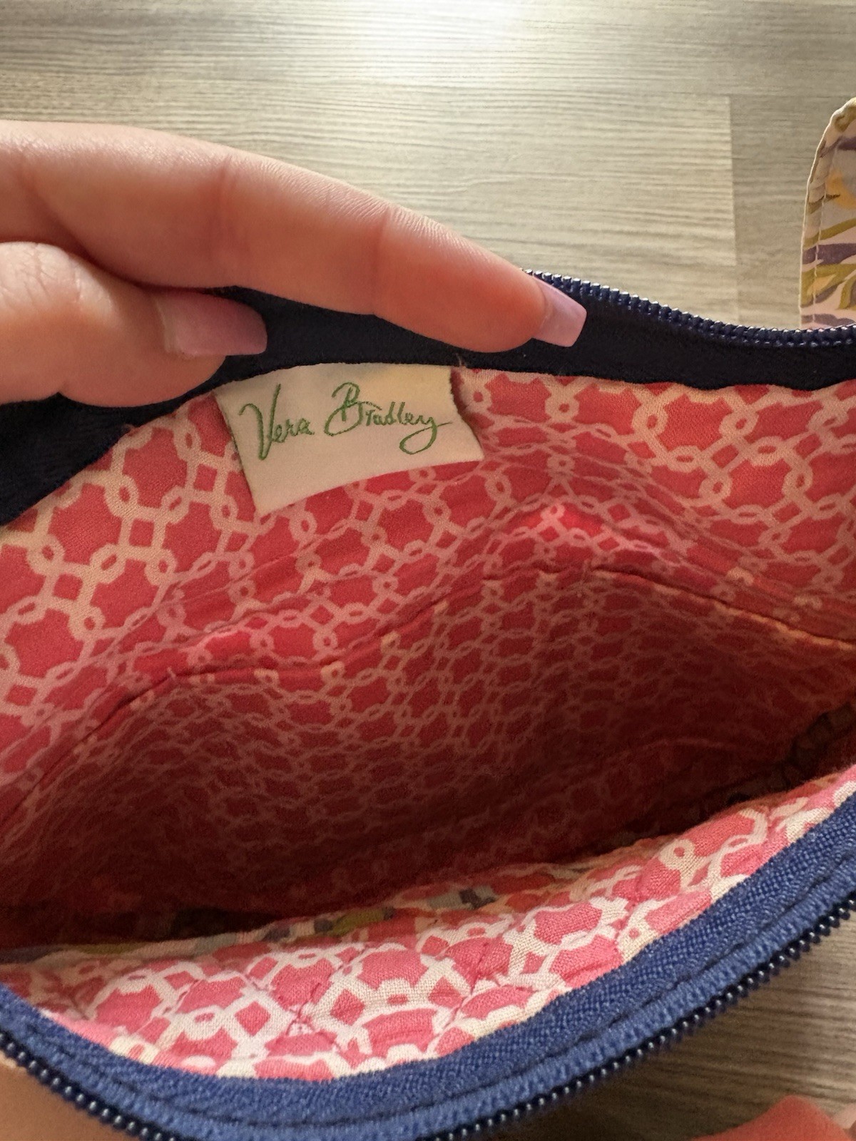 Vera Bradley Floral Multicolor Crossbody Bag Zip Closure Pockets