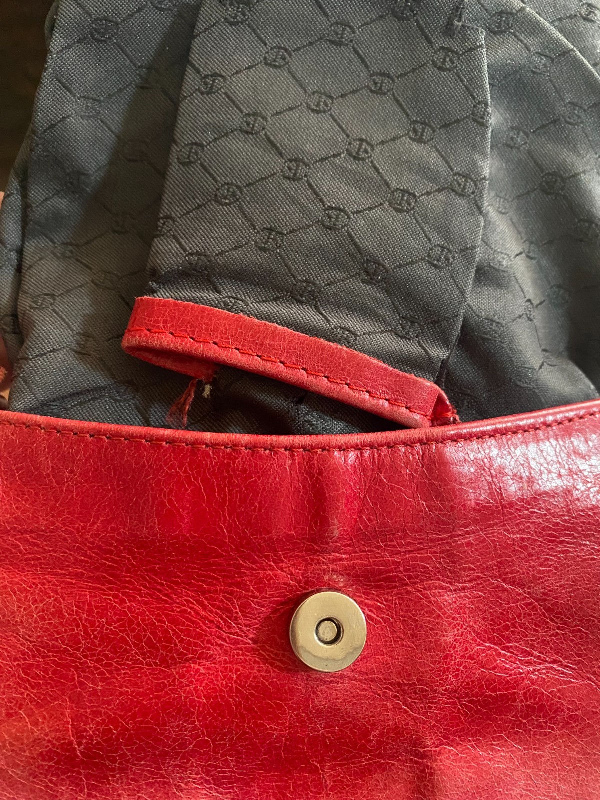 SAKI Greece Leather Raspberry Boho Crossbody Studded Croc Embossed Purse