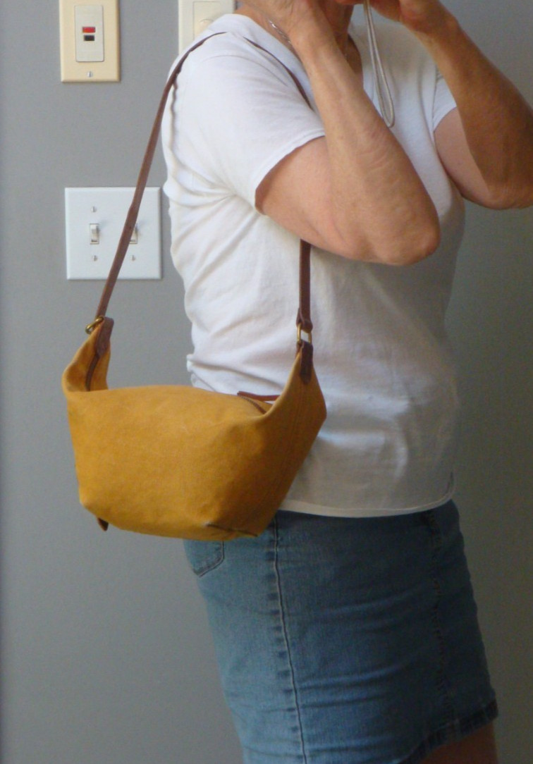 MADEWELL Canvas Leather Sling Bag Gold Acorn Brown Shoulderbag Boho Hobo Purse