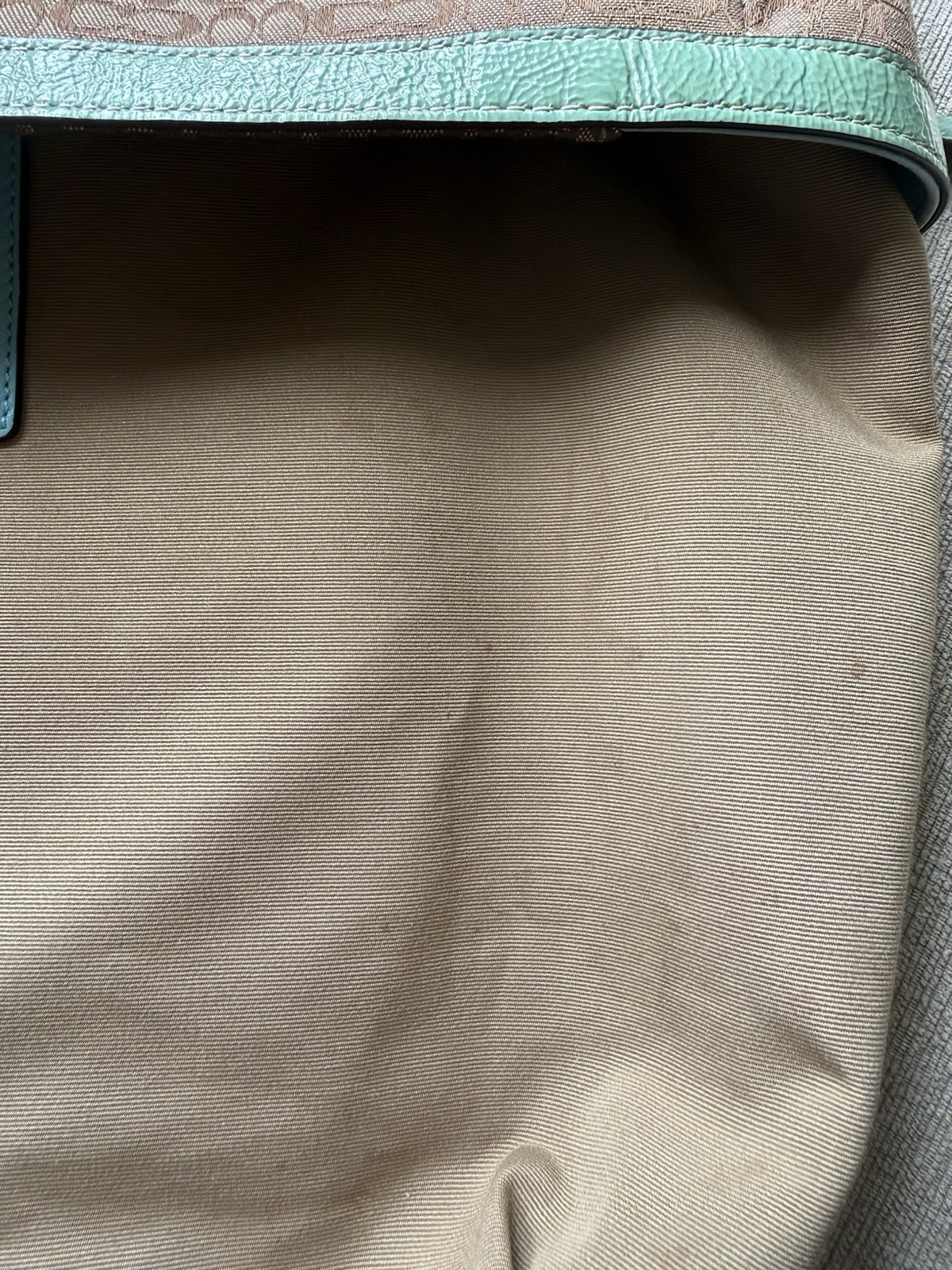COACH Signature Tote Bag Brown/Green Turn Lock, Silver Hardware Detachable Strap