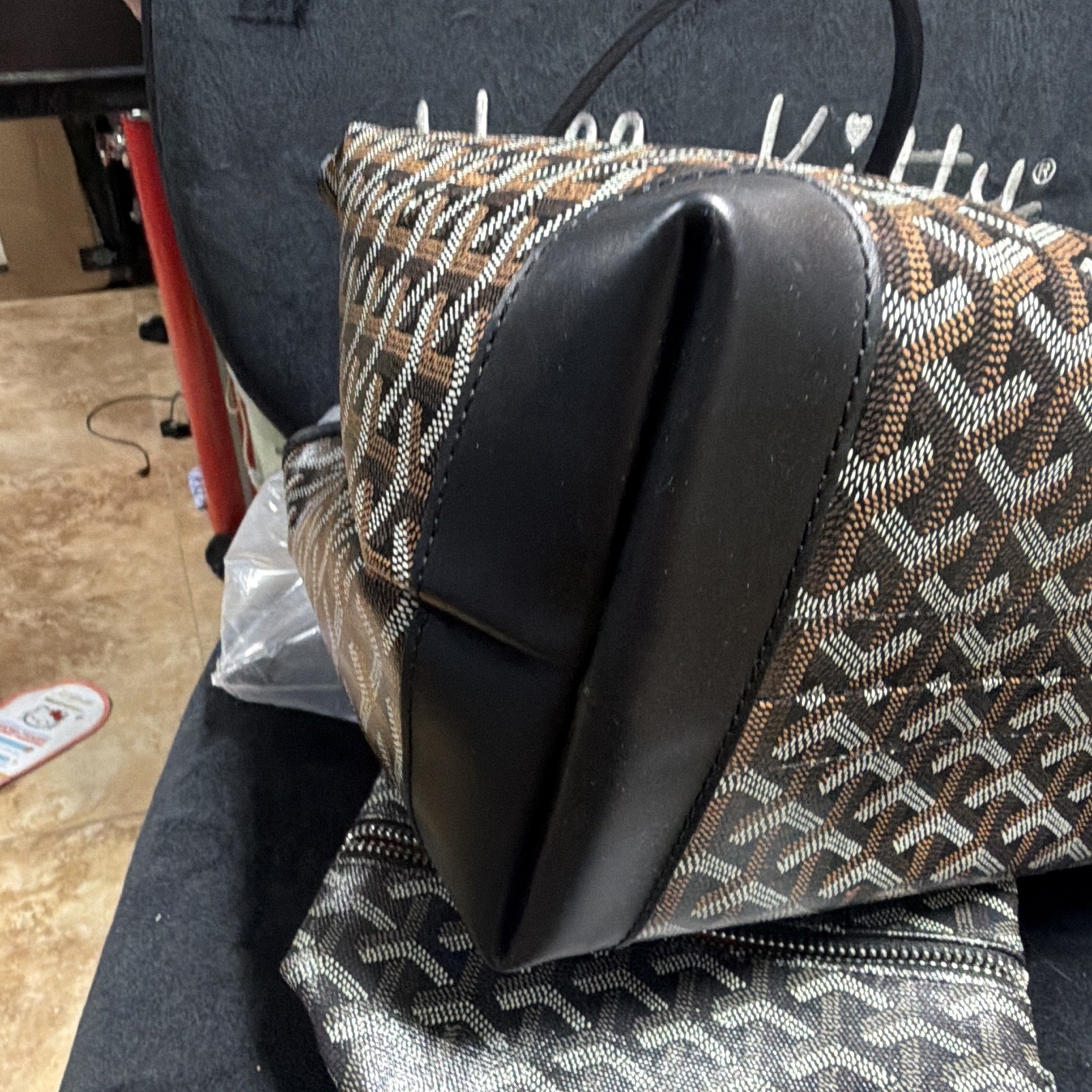 Goyard Saint Louis GM Goyardine Tote Brown Black Tan w/ Pouch, Inner Pockets