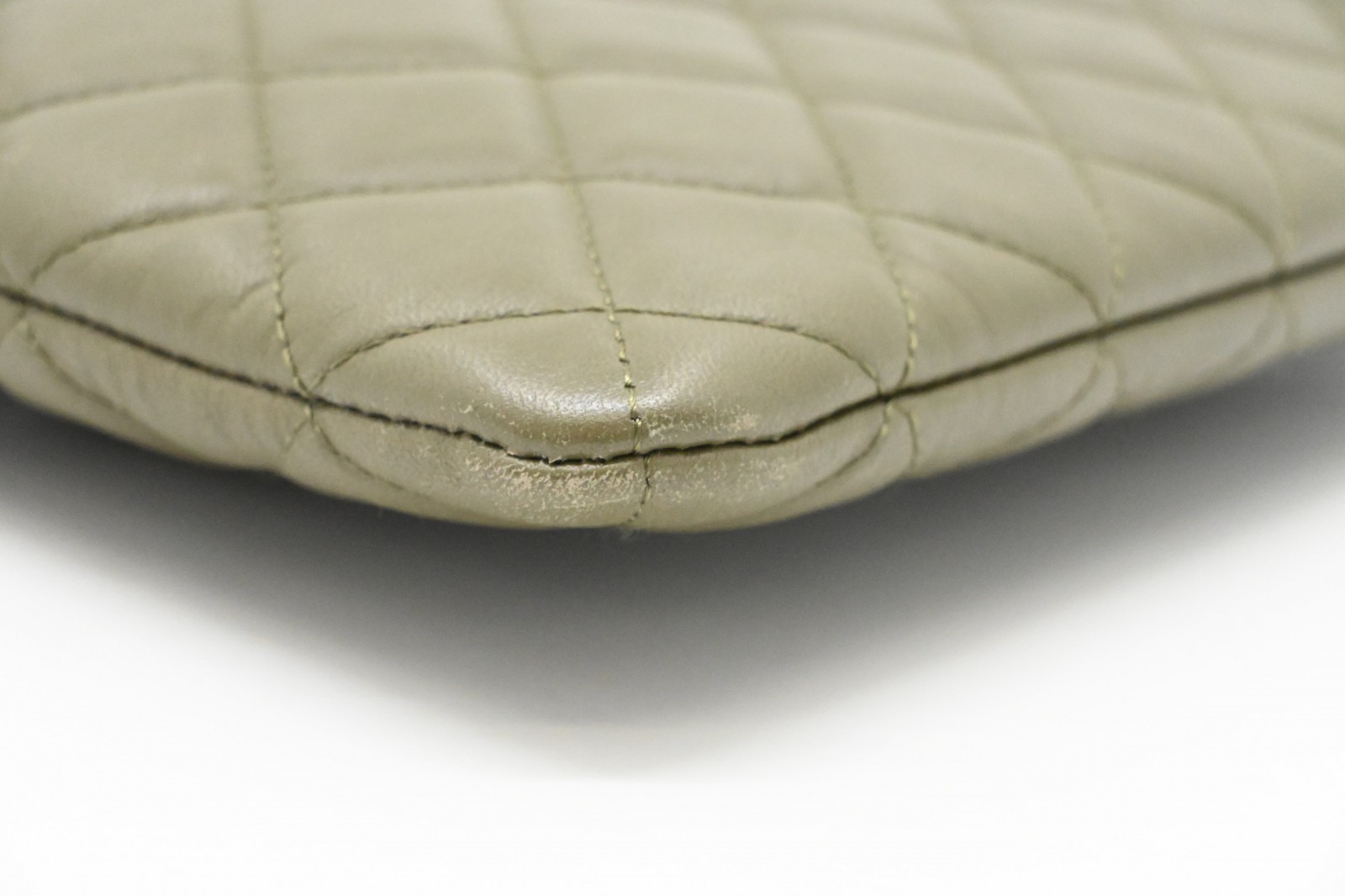 Authentic Chanel Matelasse Clutch Bag in Khaki Leather and Gold Metal