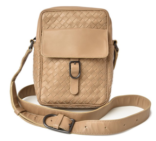 Bottega Veneta Shoulder Bag Men’s BOTTEGA VENETA Leather Camel 113092 V4651 9600