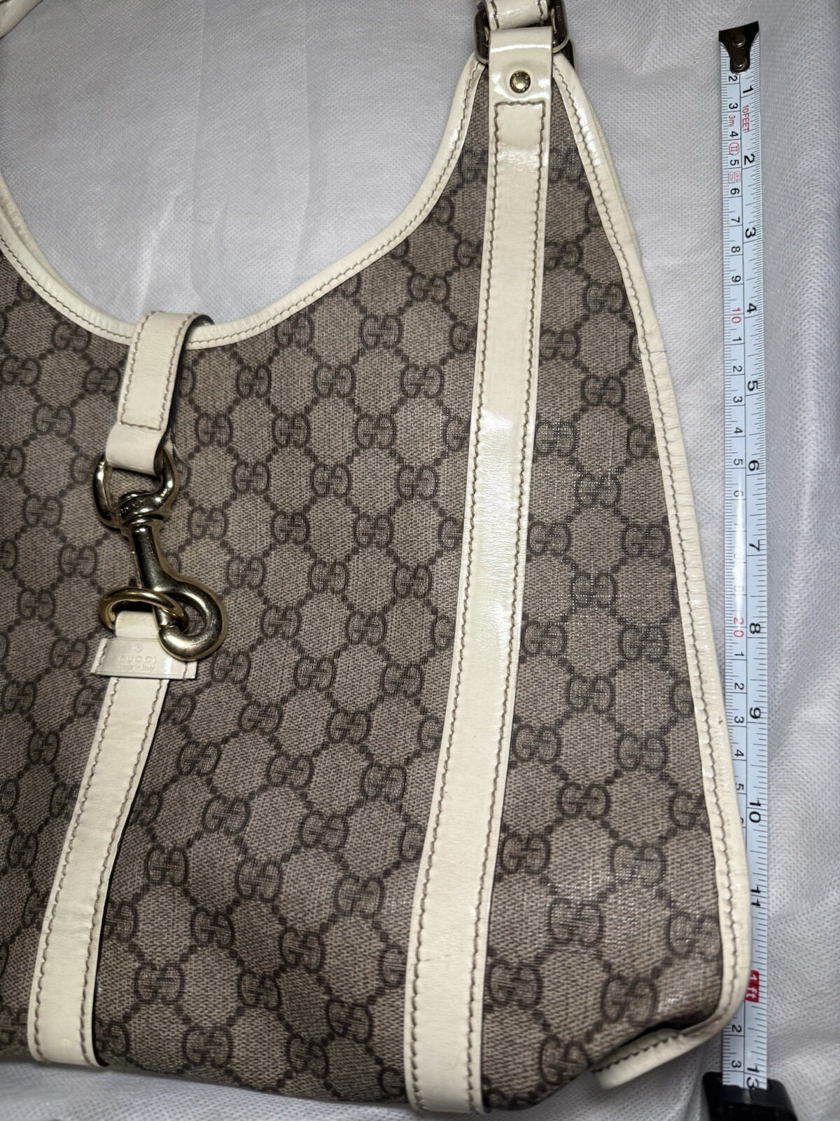 Gucci White/Beige GG Supreme Canvas and Patent Leather Joy Shoulder Hobo Bag Y2K