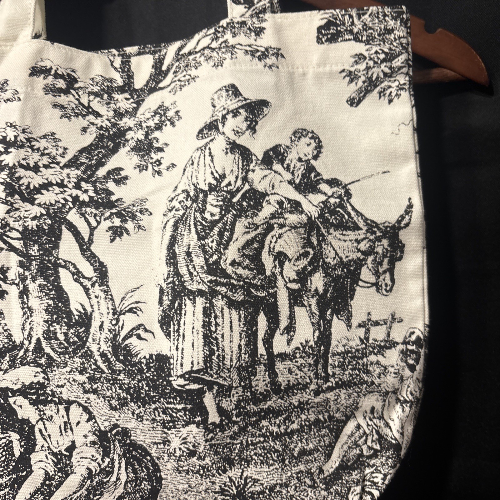 Waverly Home Classics French Country Life Pattern Bulk/Wh Toile
