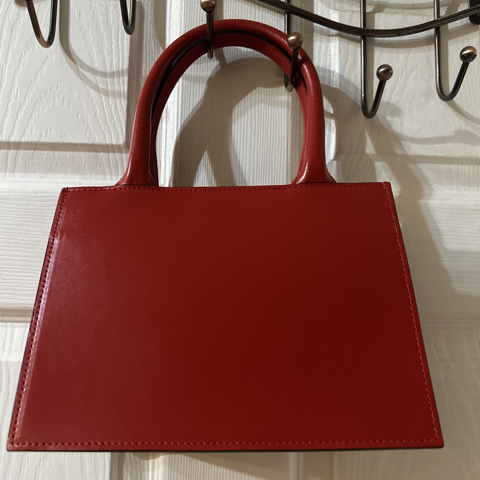 NWT VA 3061 RED Mario Valentino GOLD LEATHER TOTE SATCHEL HANDBAG