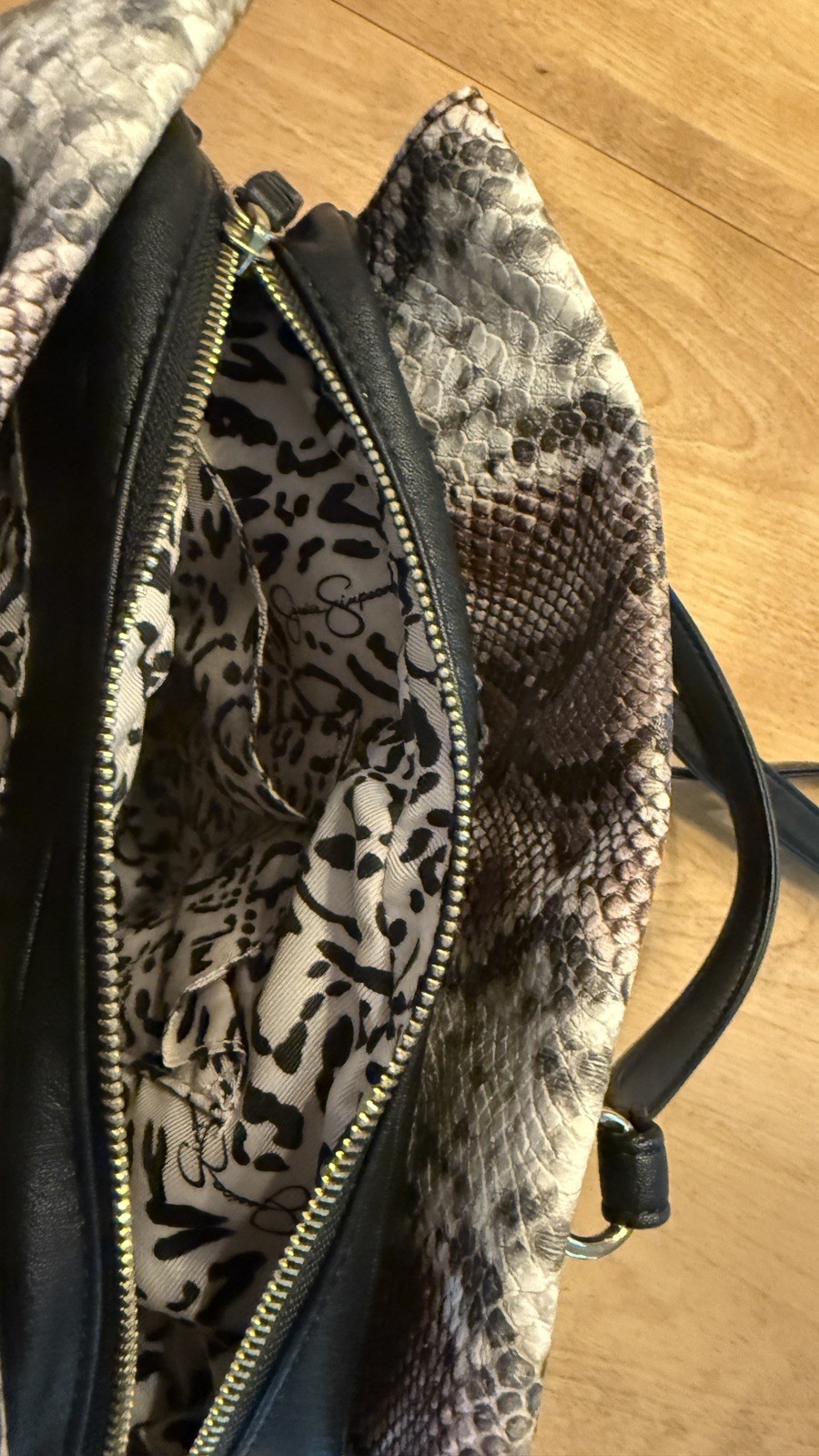 Jessica Simpson Snakeskin Print Purse/ Adjustable Shoulder Strap