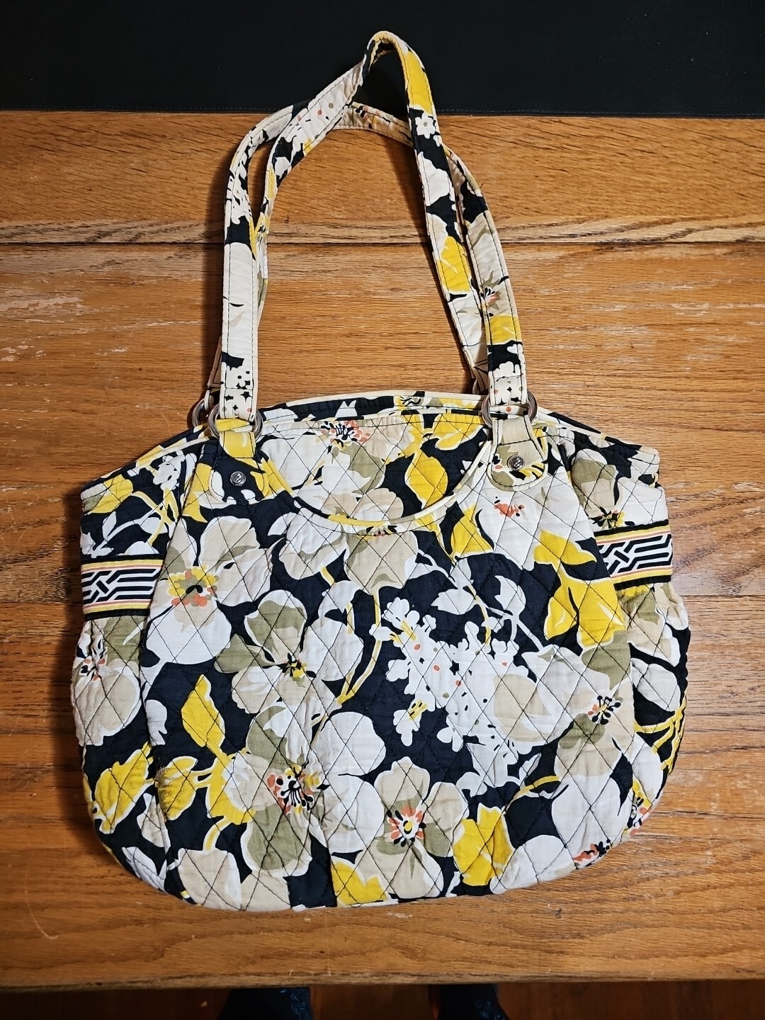 Vera Bradley Retired DOGWOOD Glenna Satchel Bag Handbag Purse Gold Yellow Black