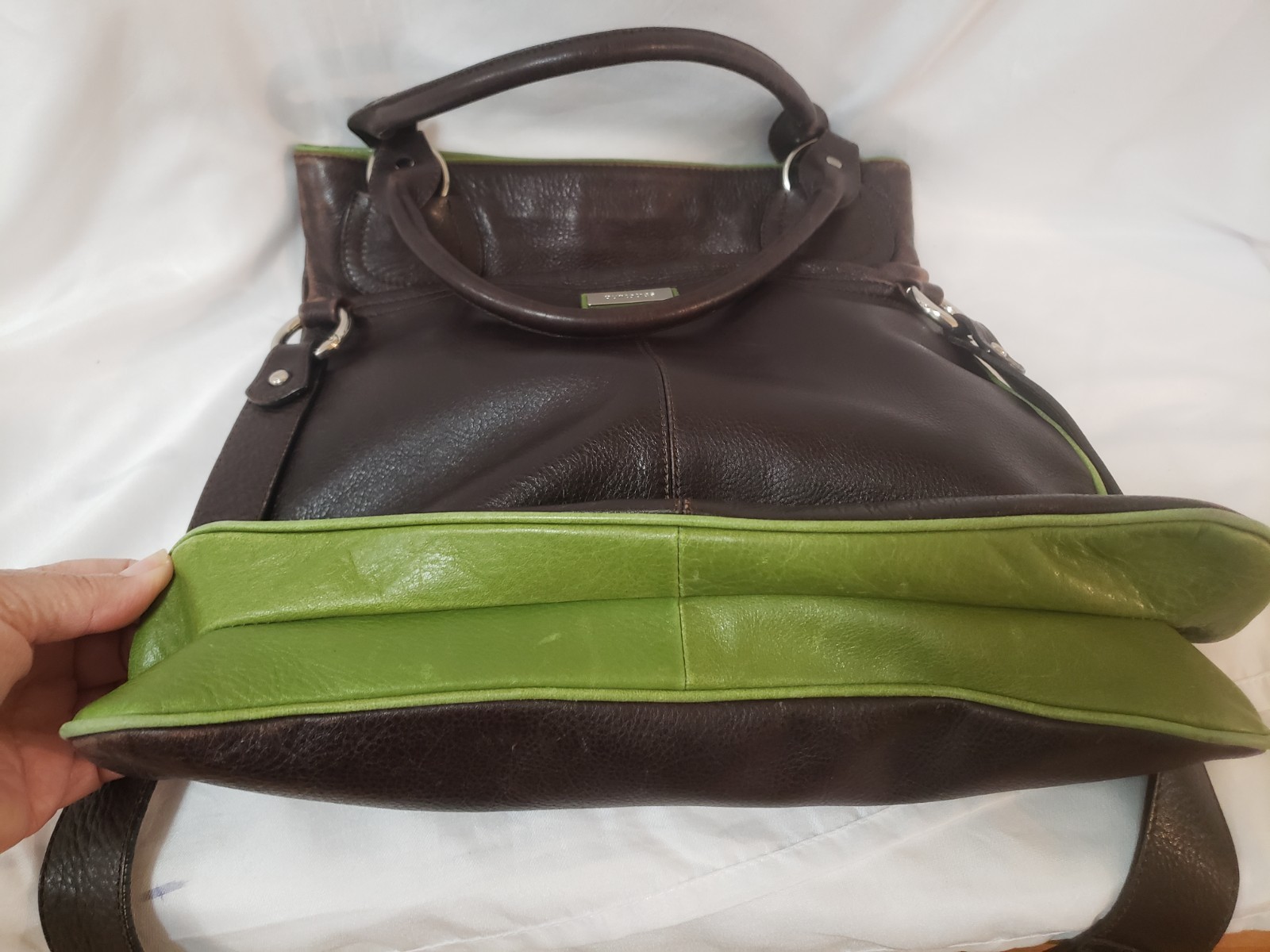Puntotres Distressed Leather Brown Green Crossbody Messenger Bag- Spain EUC!
