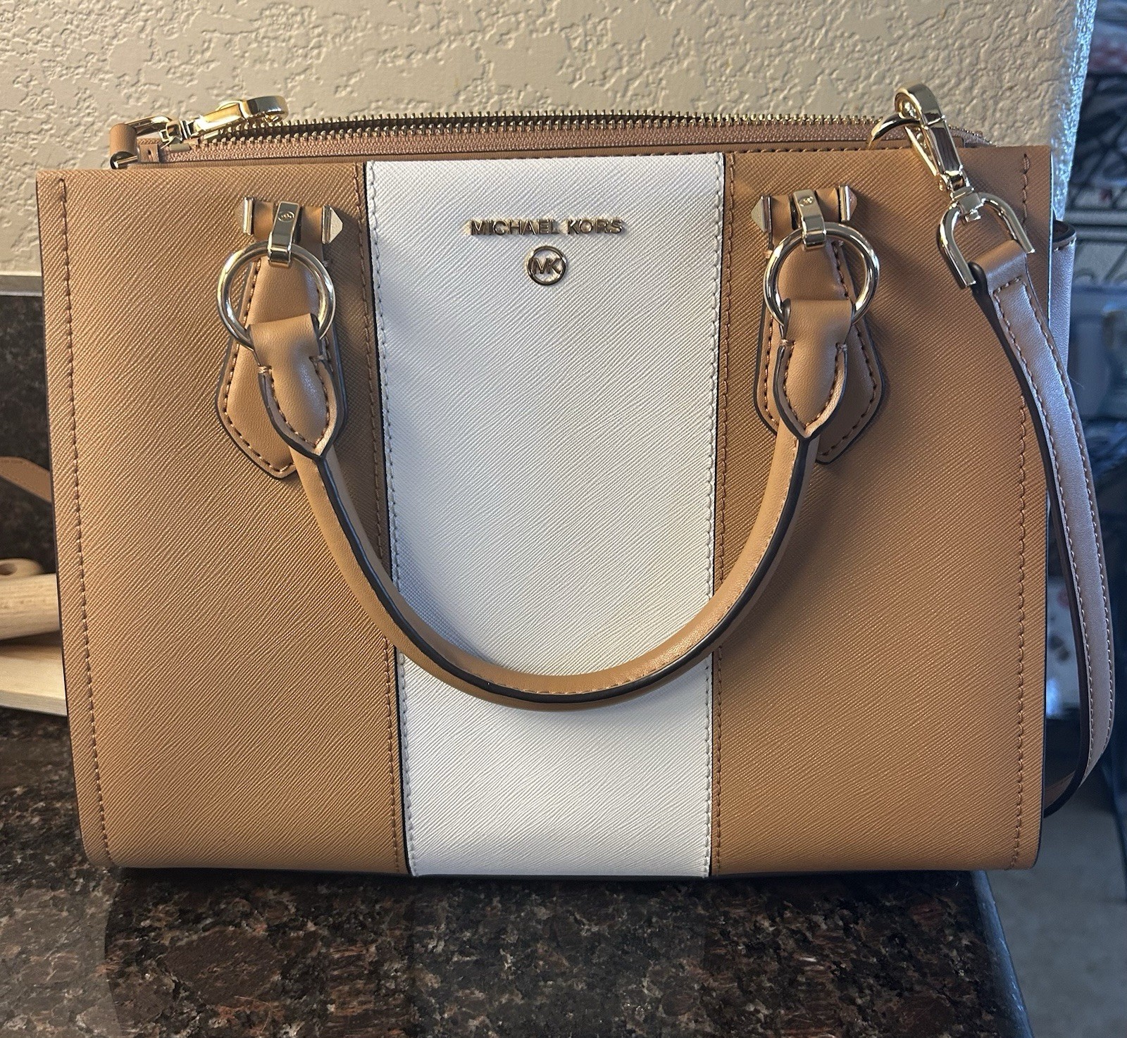 Michael Kors Marilyn Medium Color-Block Saffiano Leather Satchel Bag Camel NWOT