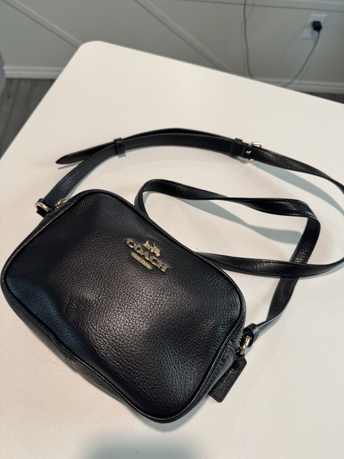 Coach Jamie Women’s Crossbody, Mini – CA069 (Black)