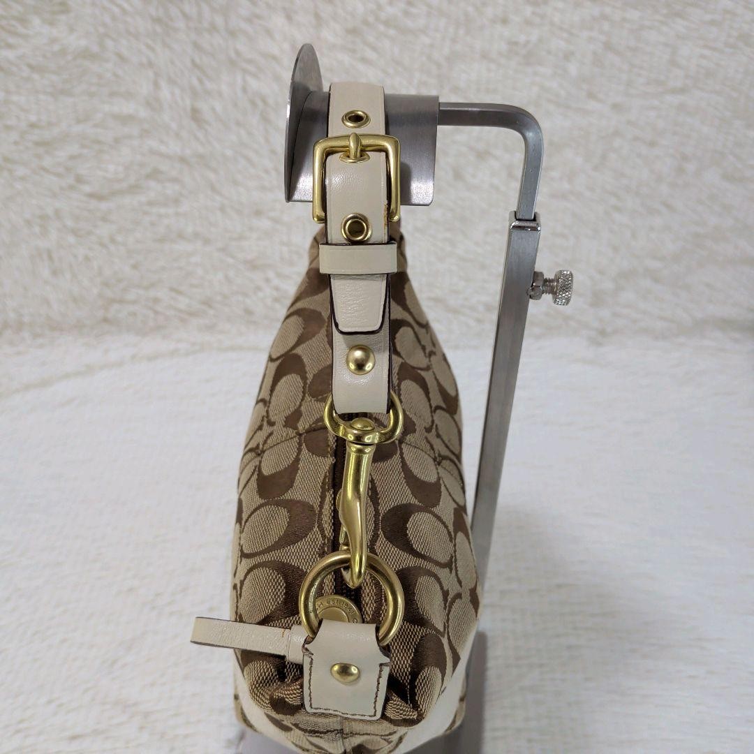 Vintage COACH one Shoulder Bag Signature