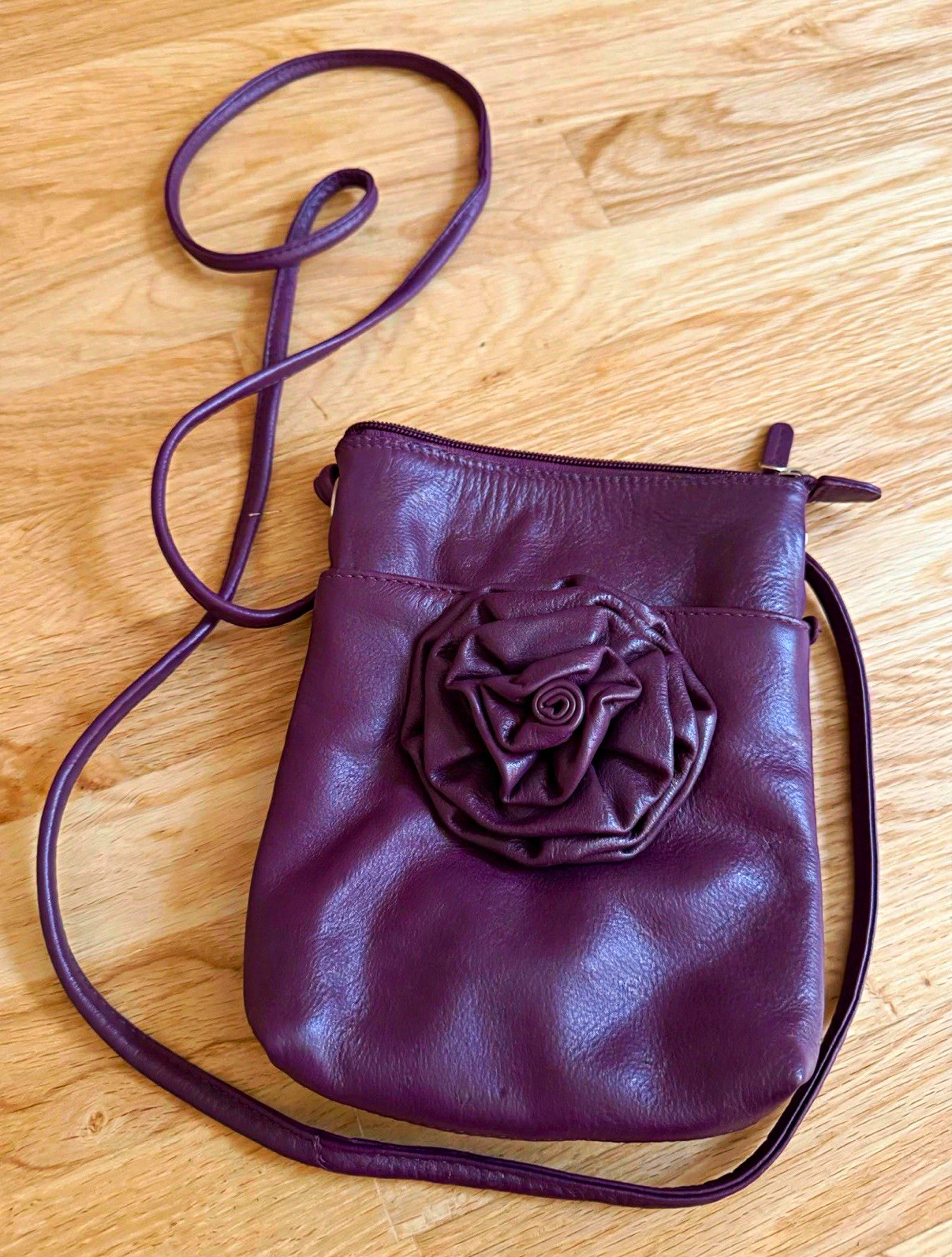 ILI Women’s Small Purple Crossbody Bag, Zip Closure, Flower Accent, Leather
