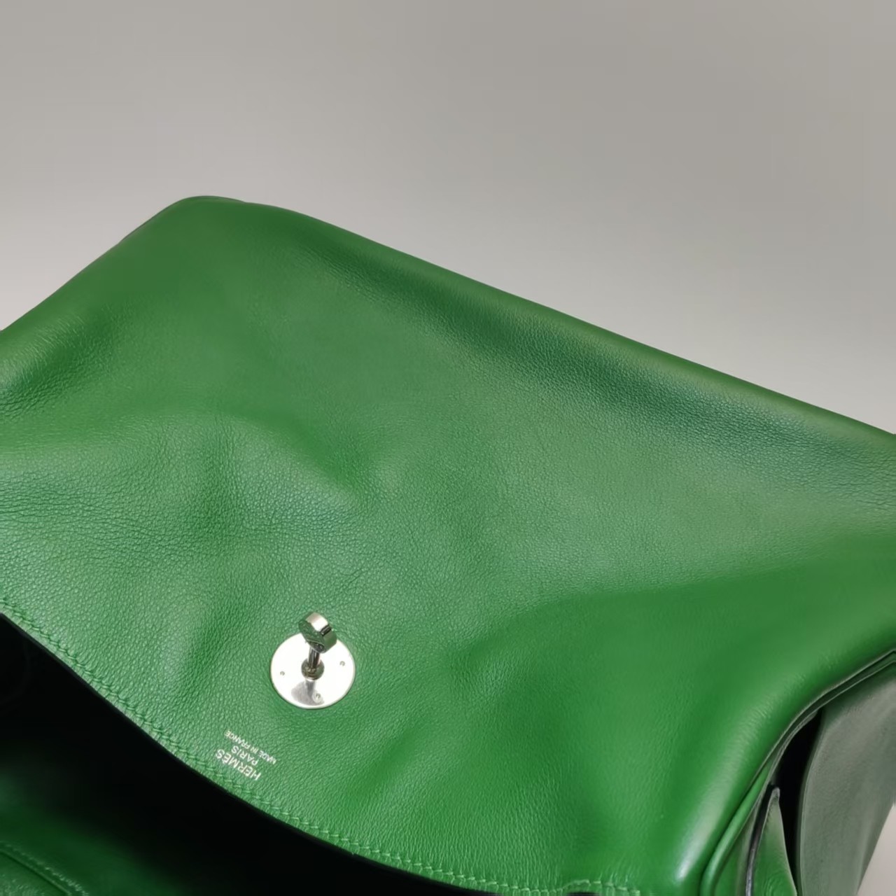 Hermes Lindy 34 Vert Emeraude 6Q Swift Leather Palladium HW Bag Auth