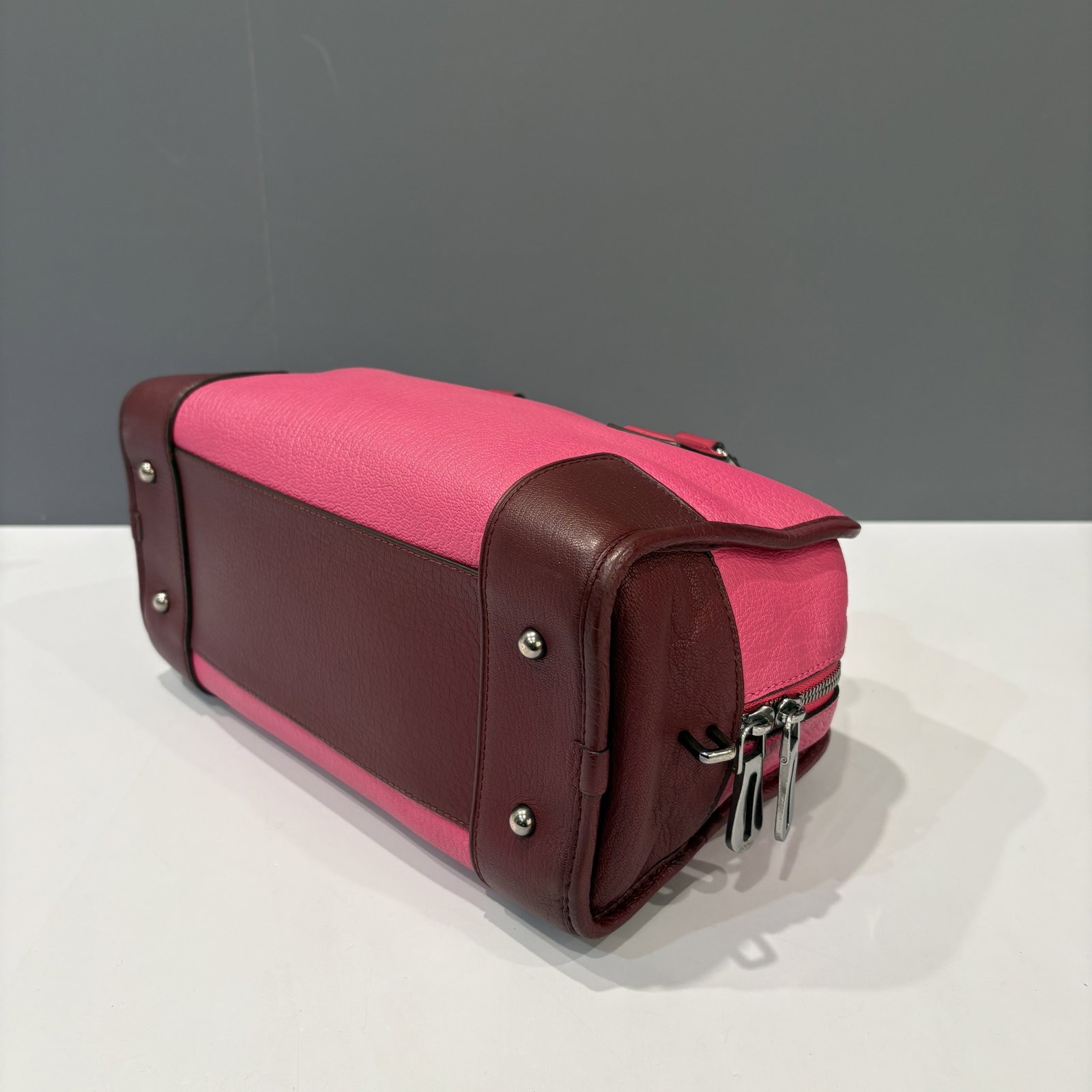 Loewe Amazona 29 Magenta Red Burgundy Calfskin (mg011226e3)