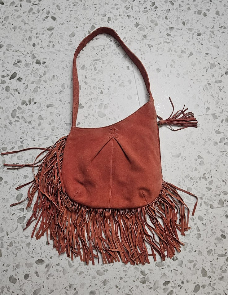 MUXO By Camila Alvez Red/Orange Suede Fringe Shoulder Crossbody Bag