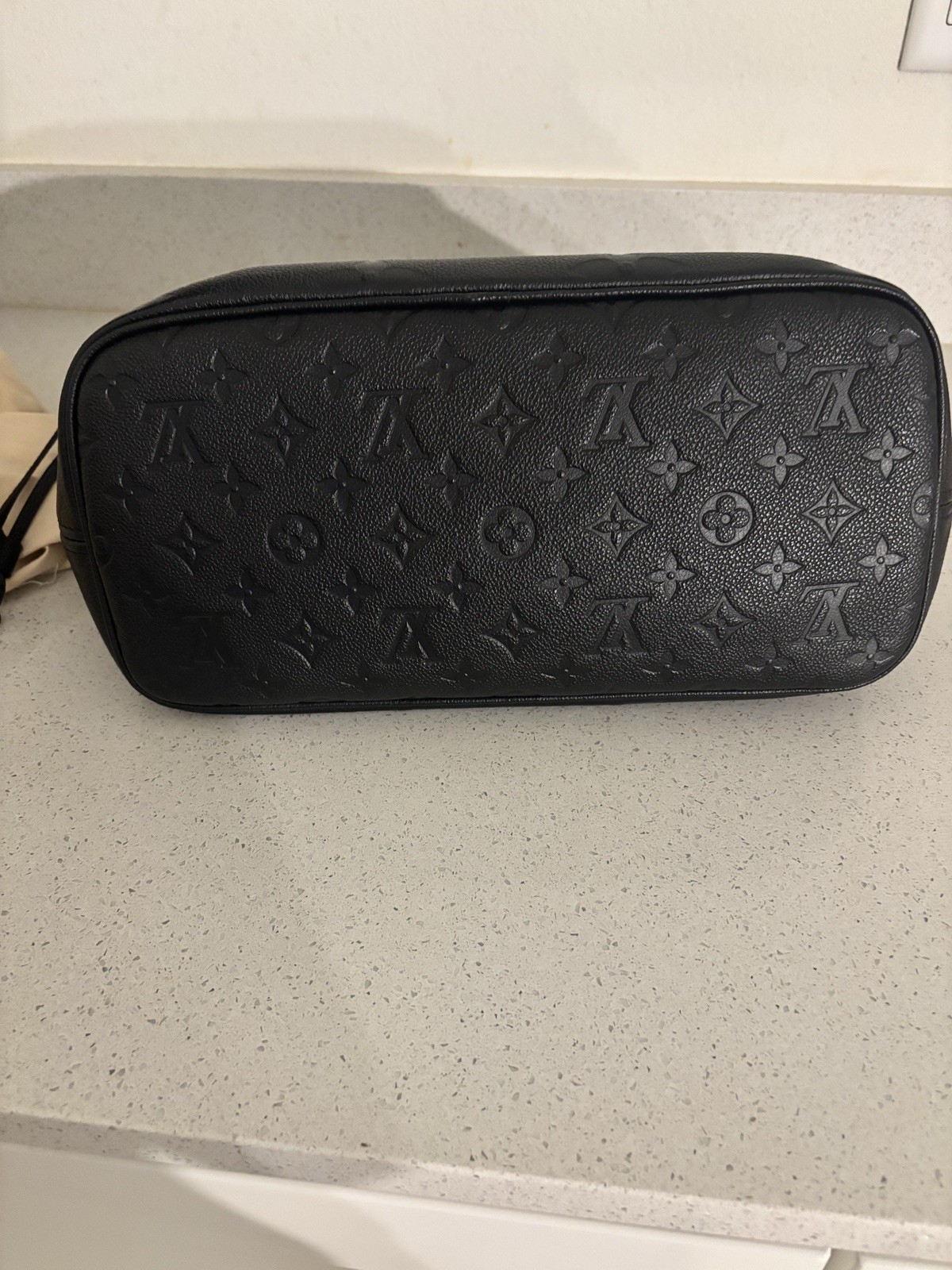 Louis Vuitton Neverfull Tote Bag MM Black Monogram Empreinte Leather