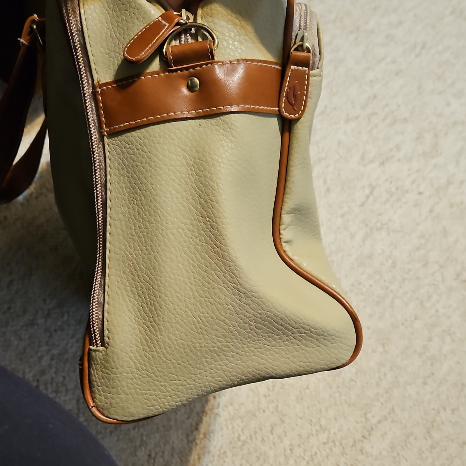 Simply Basic Beige Brown Satchel Zip Closure Zipper Accent Gold Hardware