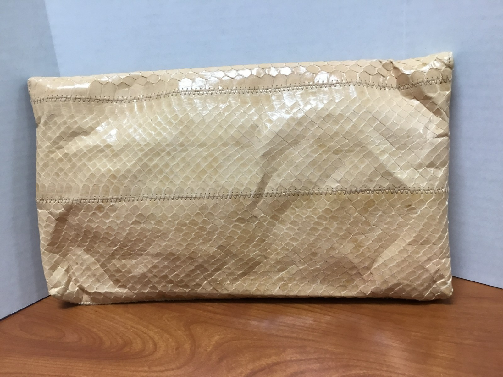 Vintage Ruth E Saltz Genuine Tan Snakeskin Clutch Bag