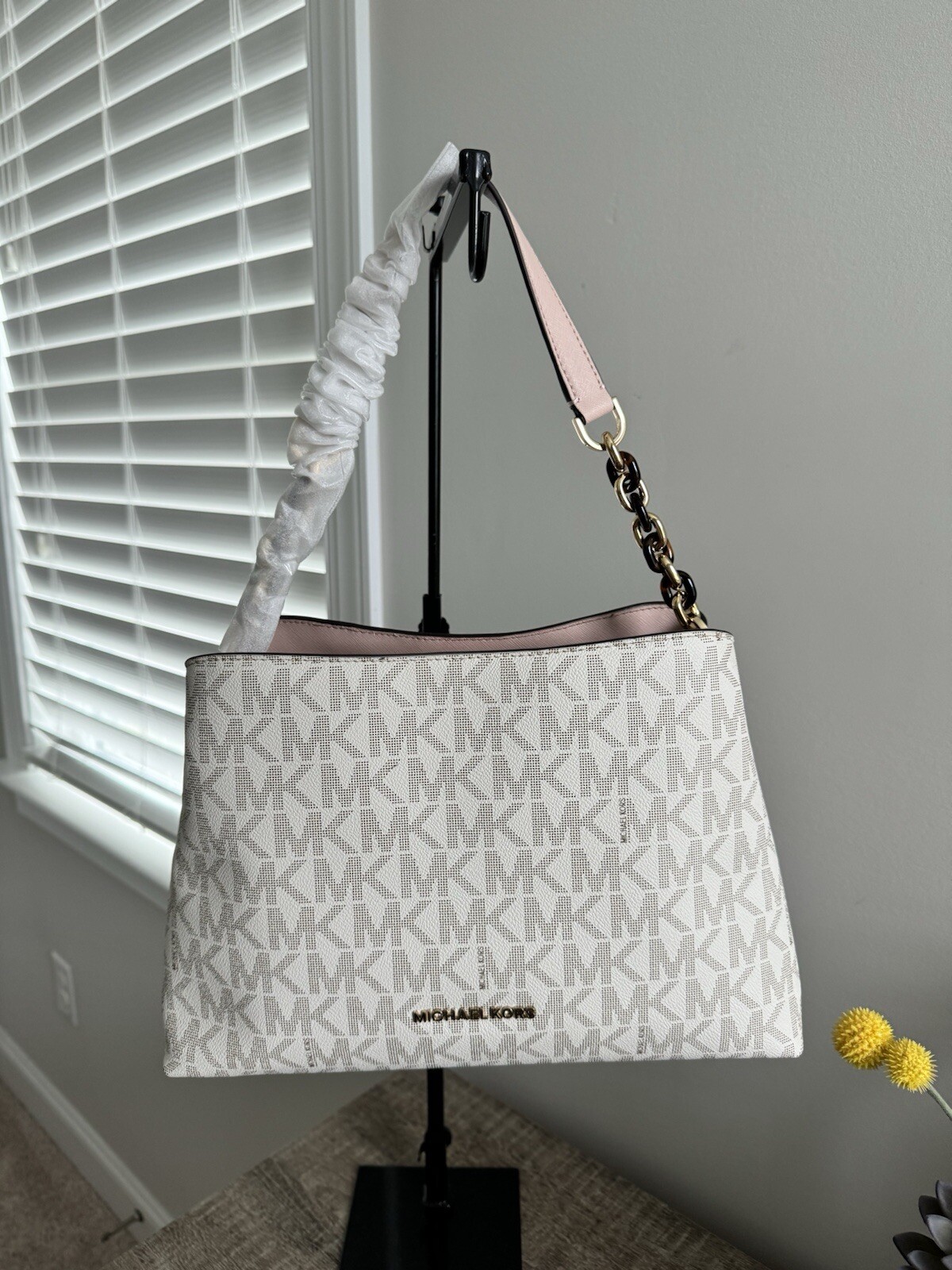 Michael Kors Portia Large Satchel Crossbody Bag Saffiano Leather Vanil/Ballet