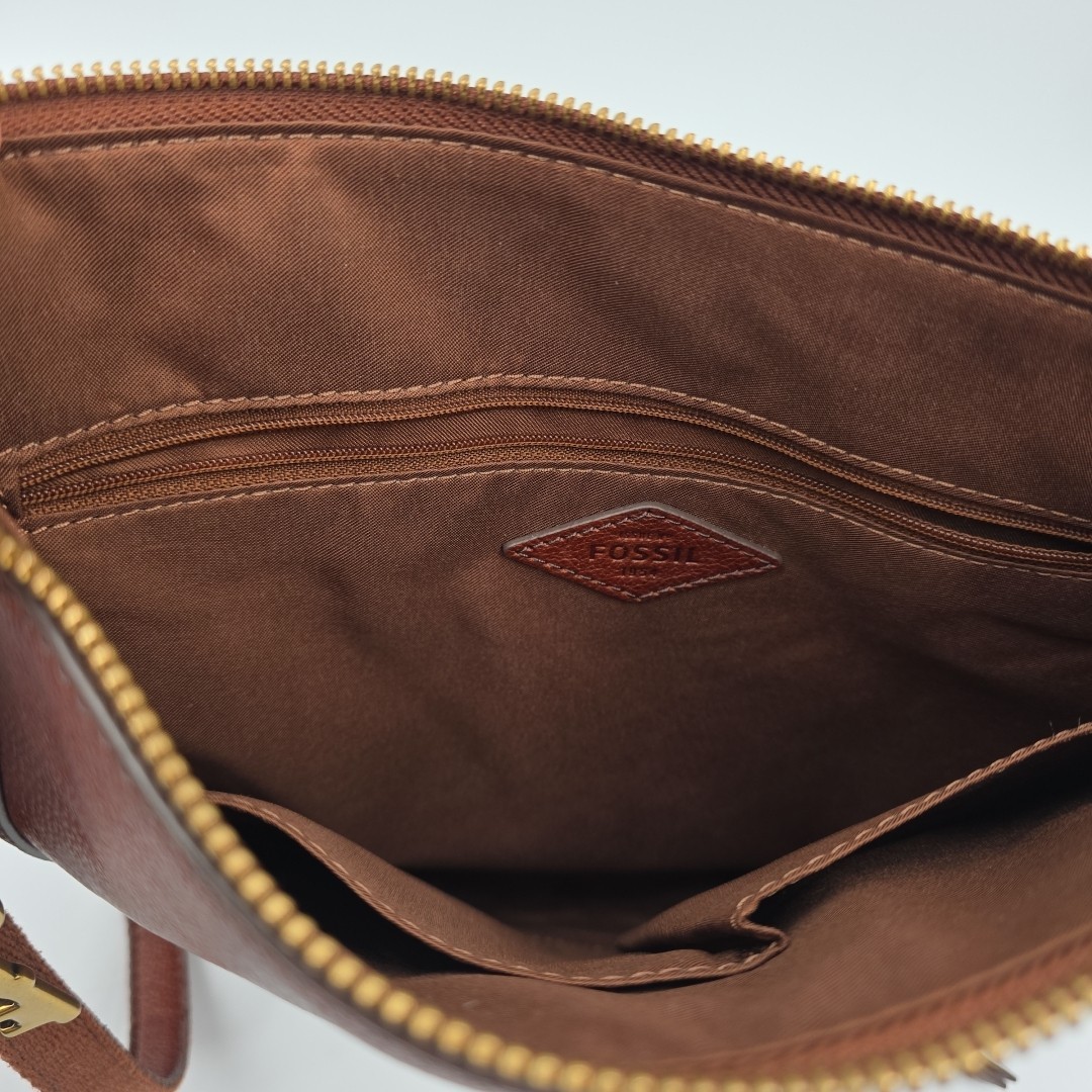 Fossil Tara Crossbody Brown Leather Handbag ZB7851 W/Key In EUC