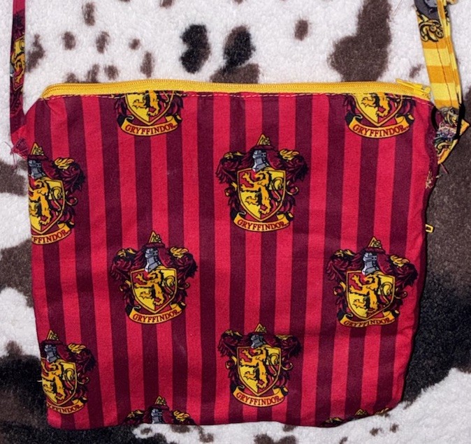 Harry Potter Yellow Red Striped House Crest Crossbody Bag Zip Adjustable Strap