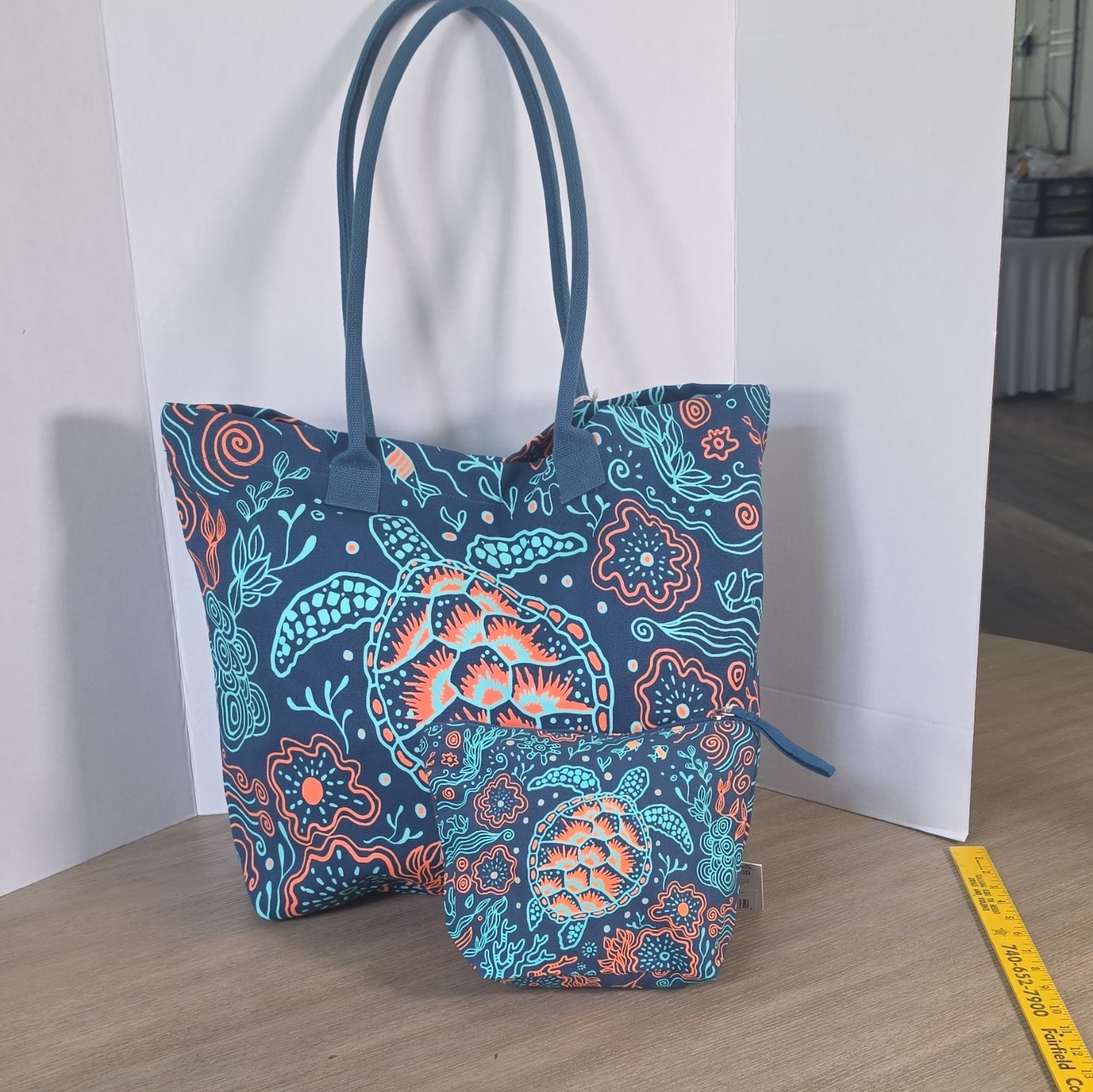 Sand Cloud Reef Turtles Beach Tote Set w/ Zip Pouch Snap Closure Lined Blue