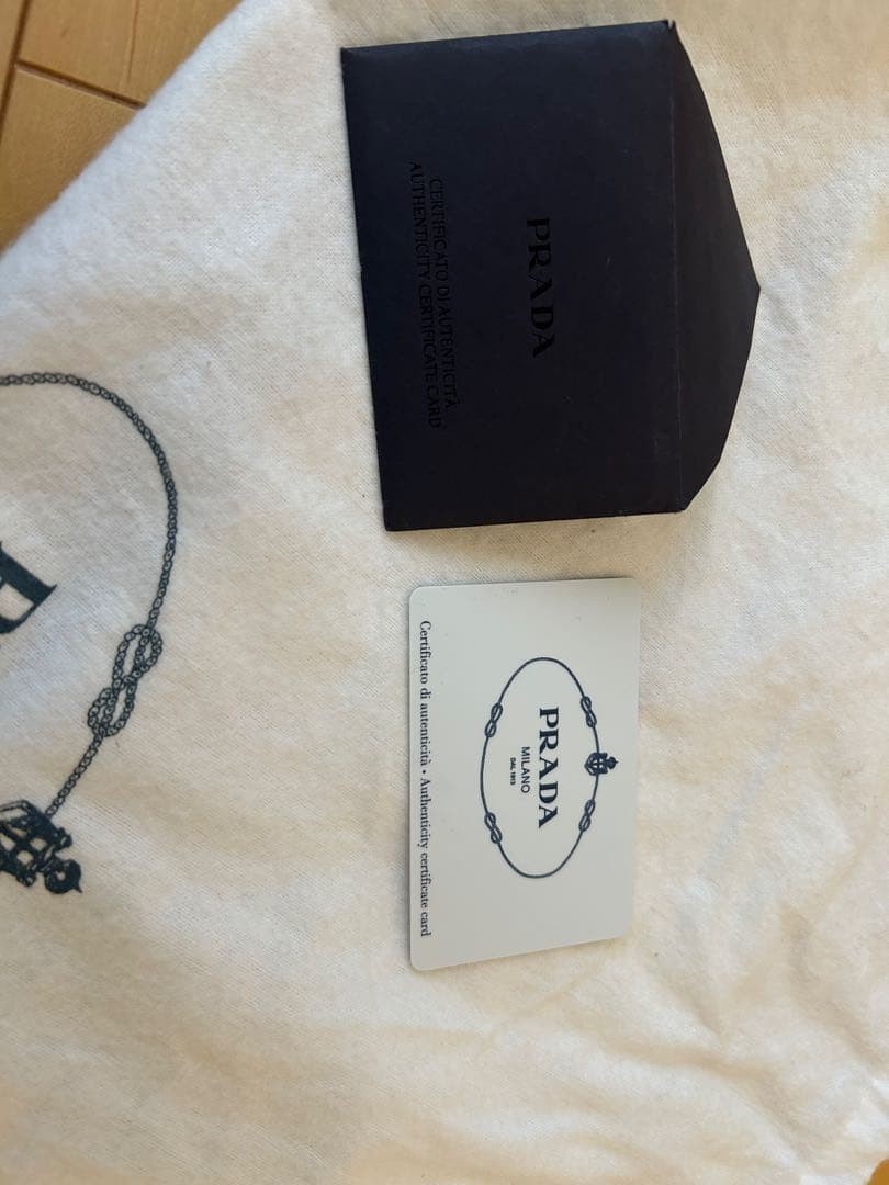 PRADA Saffiano Galleria with Card