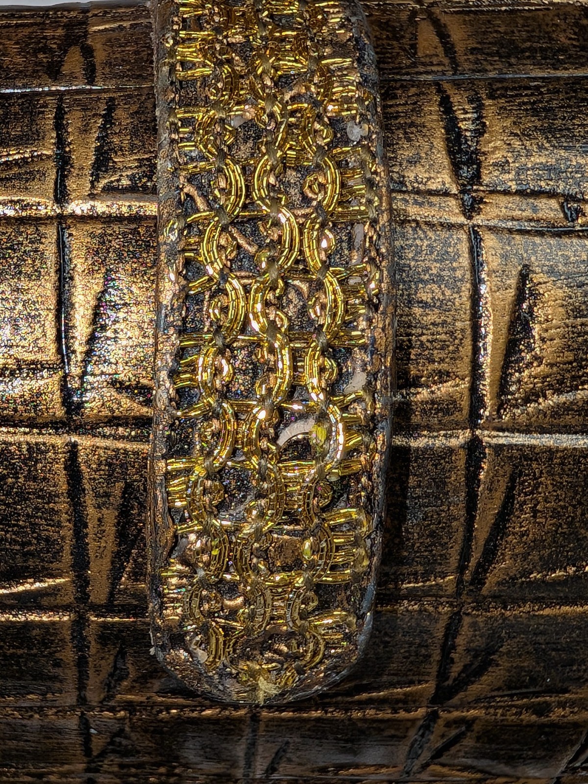 Timmy Woods Beverly Hills “Elizabeth/Louranne” Hand Carved Acacia Wood Clutch