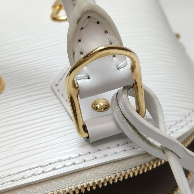 Louis Vuitton Alma BB Mini White Epi Leather Daily Handheld Bag Duty Paid
