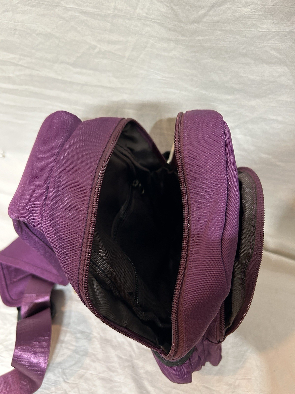 Duo Mei Lun Crossbody Sling Backpack