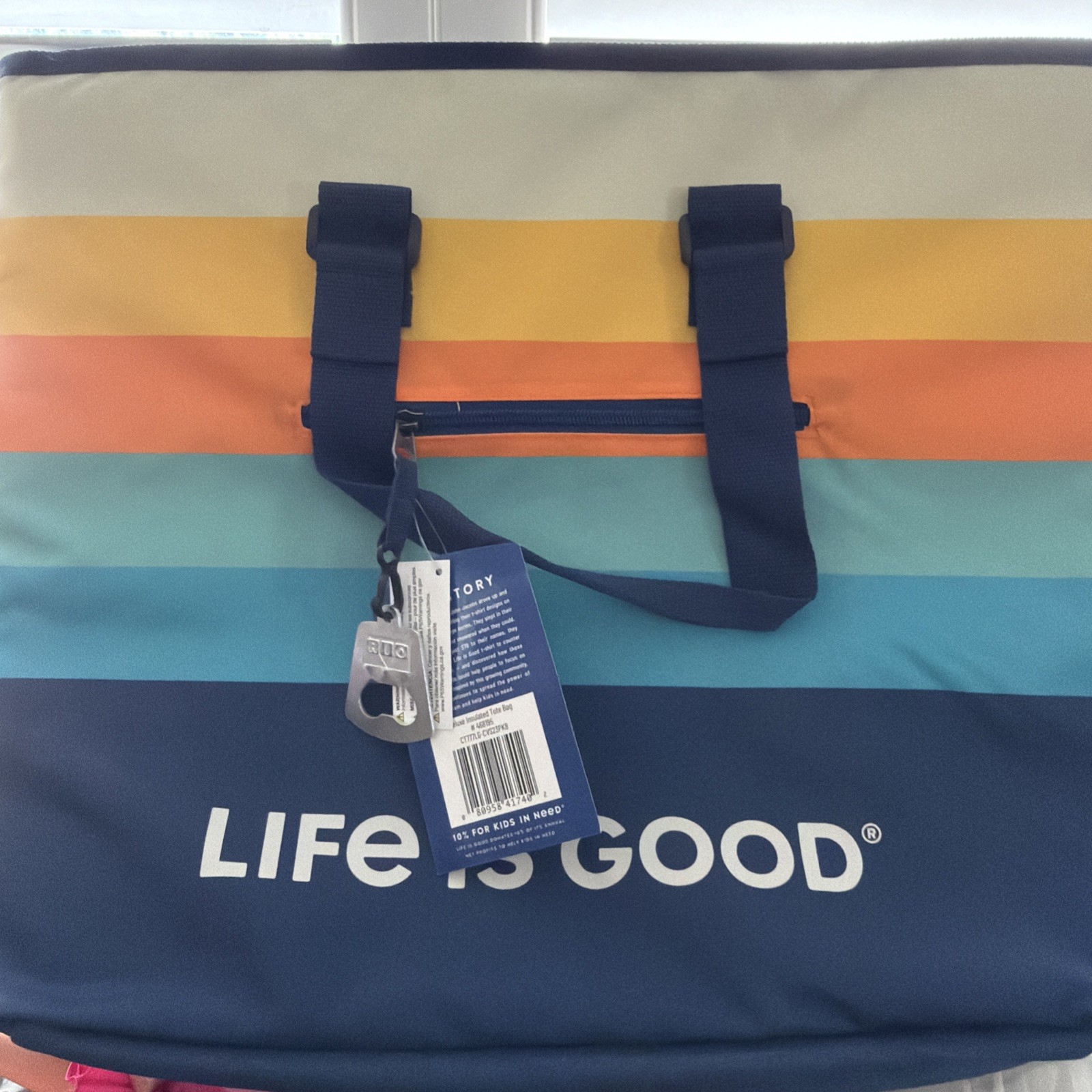 Life Is Good Deluxe Insulated Tote Bag L:21” W:2” H:17