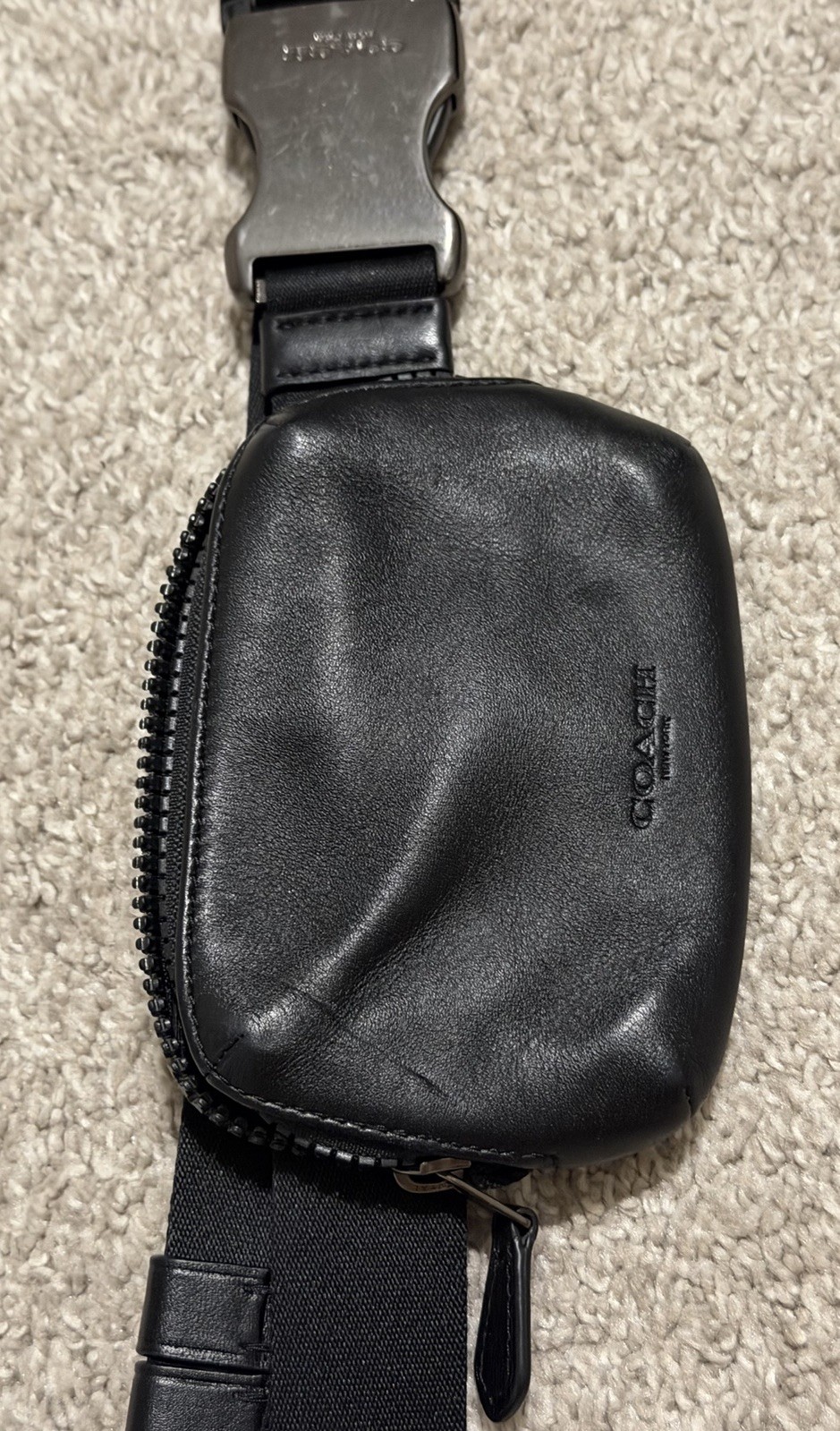 Coach Graham Crossbody in Black Smooth calf leather
