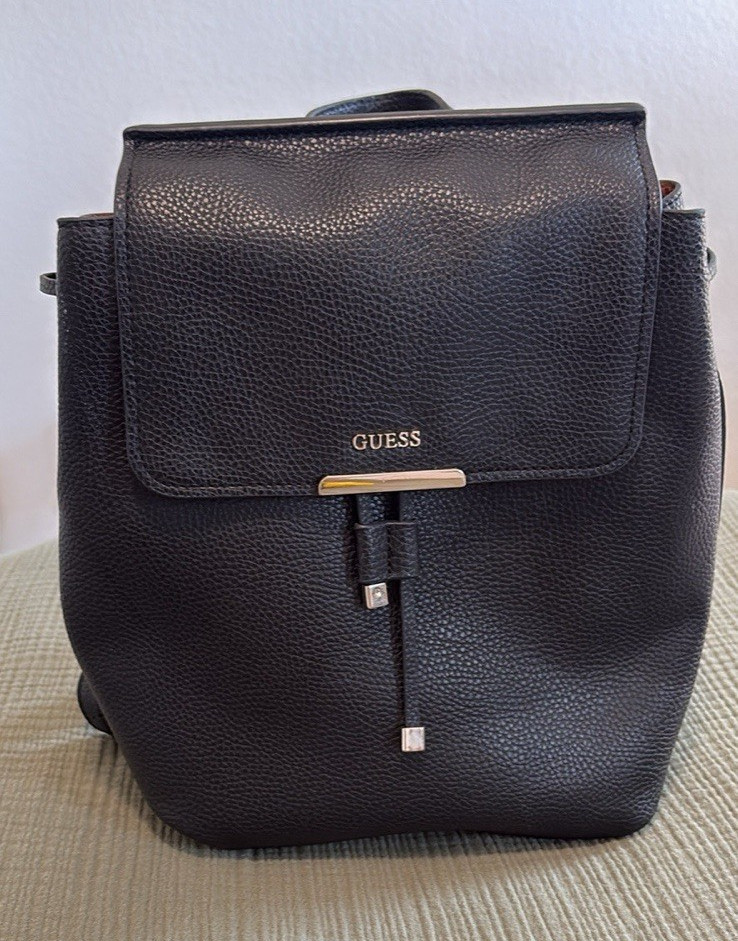 GUESS Black Pebbled Backpack Purse Detachable Strap, Outer Pockets, Zip/Snap