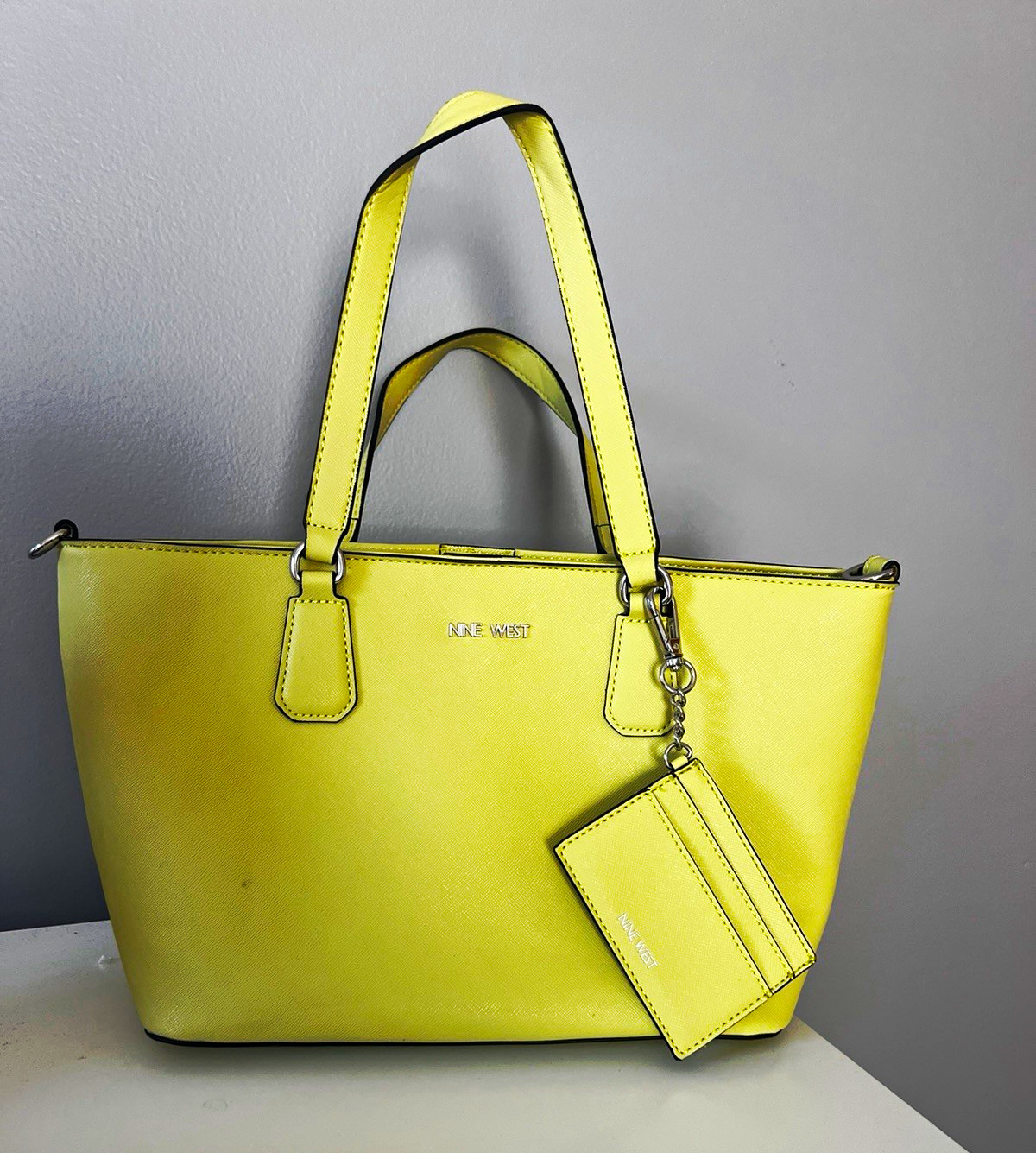 Nine West Yellow Tote Bag Zip Closure w/ Coin Purse, Inner Pockets, Silver