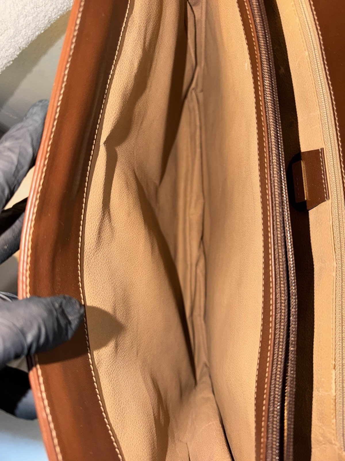 Authentic Vintage Gucci Micro GG Brown/Beige Zip Tote Bag