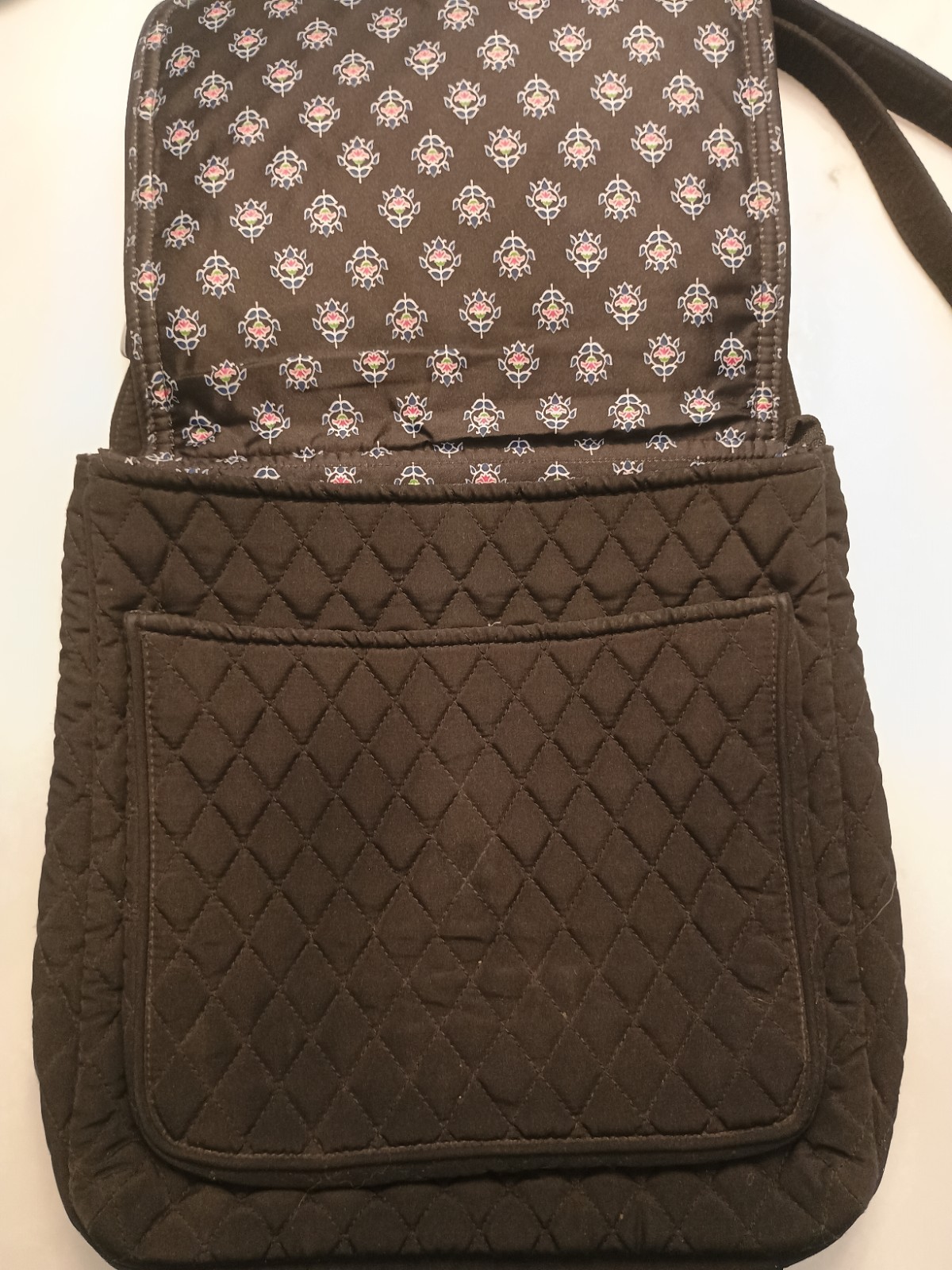 Vera Bradley Black Quilted Messenger Crossbody Bag Travel Purse Floral Lining