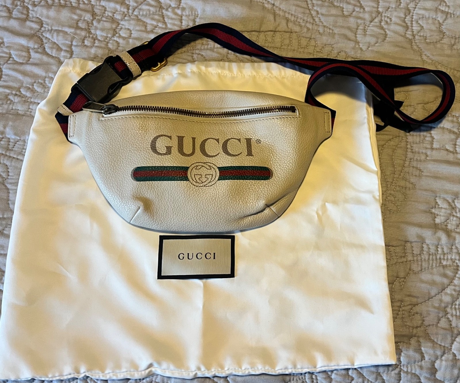 Gucci Grained Calfskin Logo Belt Bag
