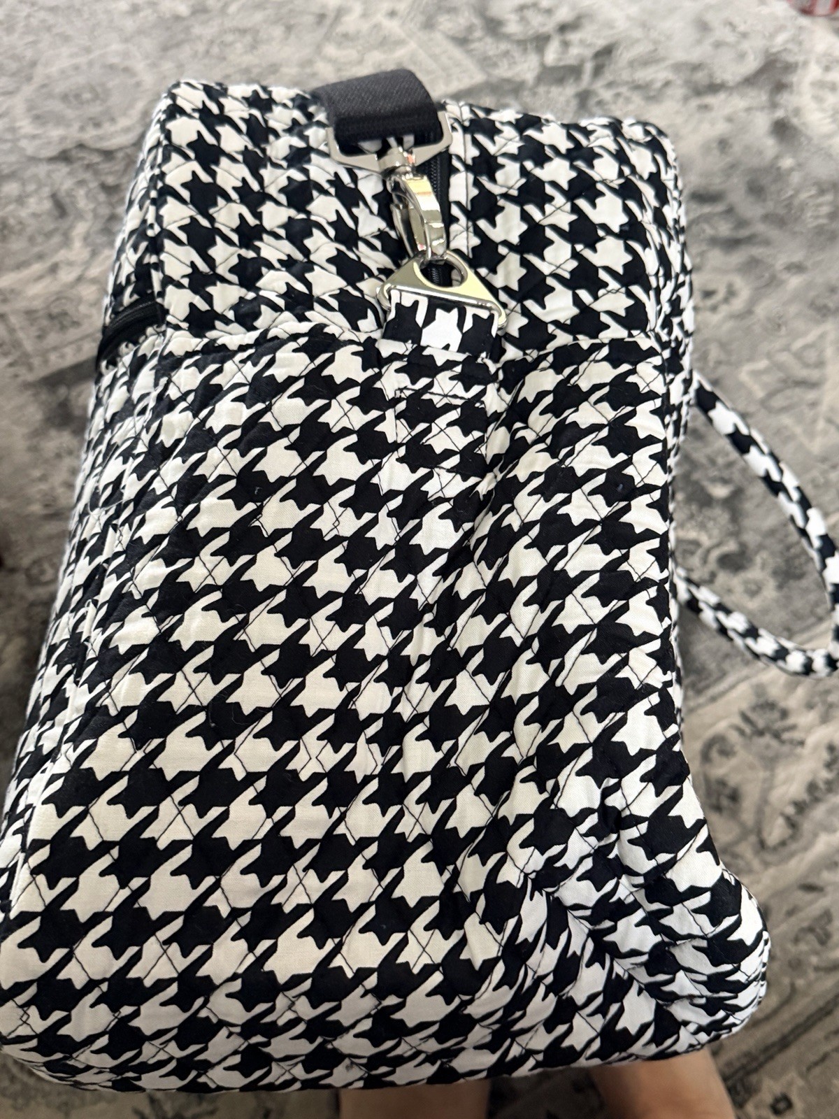 Vera Bradley Black & White Houndstooth Large Quilted Duffle 2pc Set