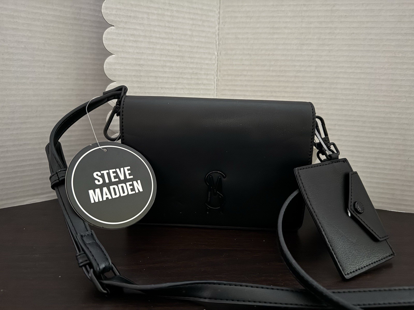 Steve Madden Black Small Crossbody Bag Snap/Zip, Detachable Strap, Pouch
