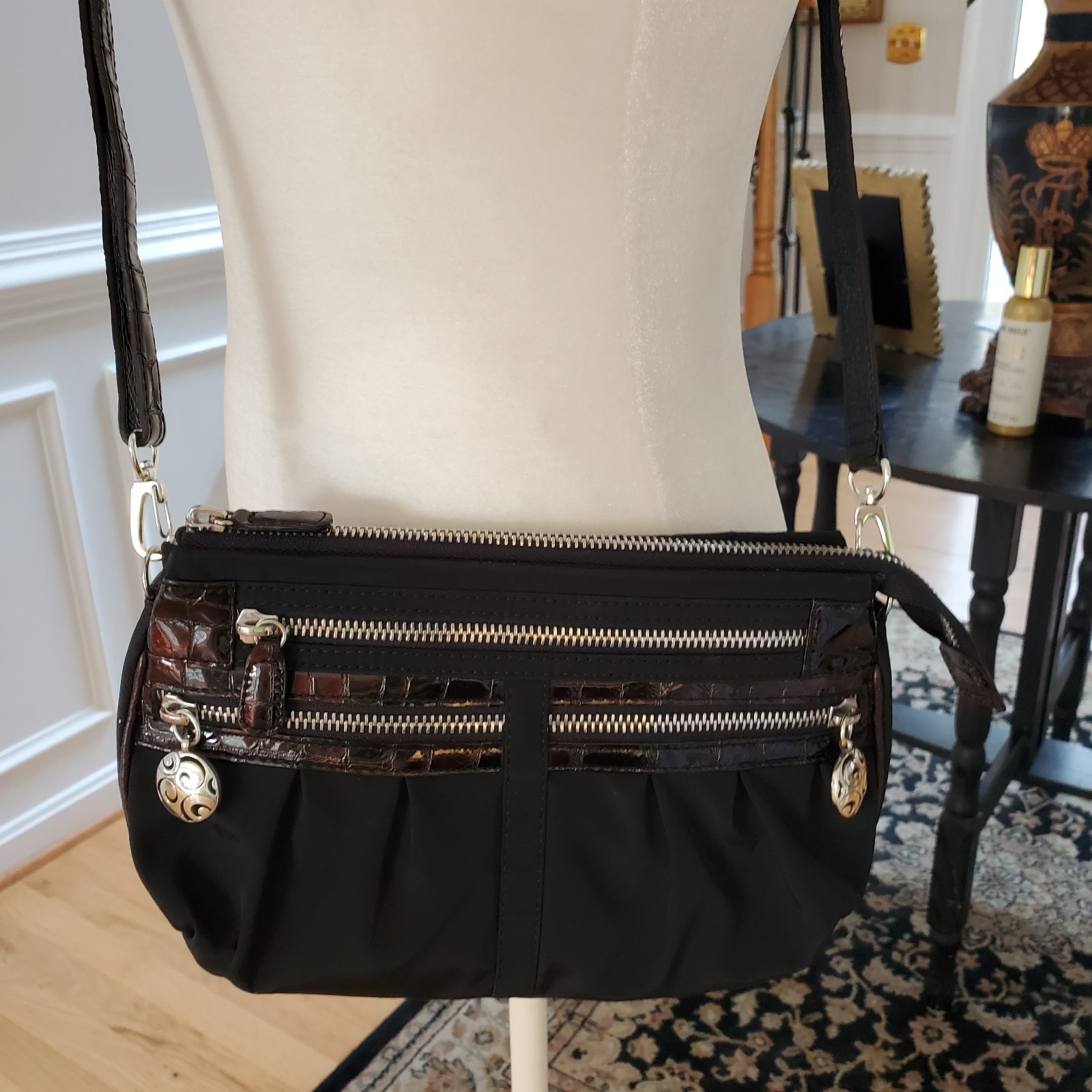 Brighton Twister Go Go Pouch Chocolate & Black Nylon & Leather w Earrings