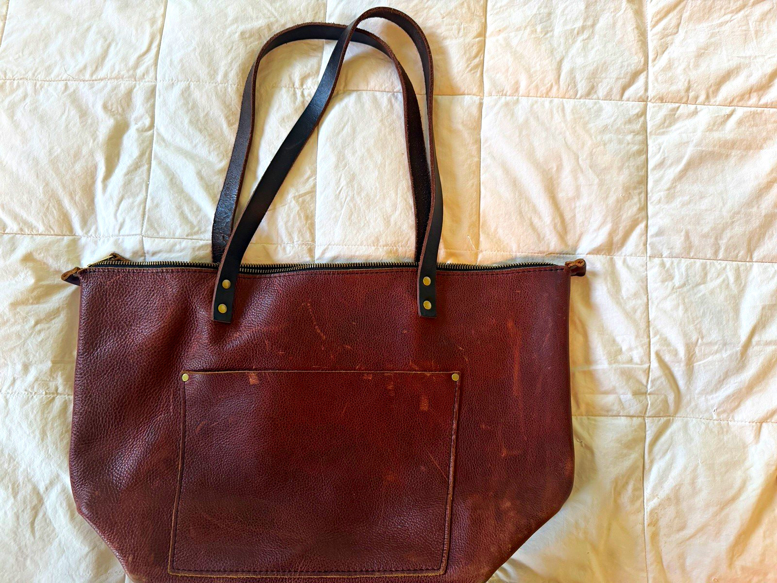 Portland Leather Goods Large Brown Pebbled Tote Zip Top Gold HW, Inner Pockets