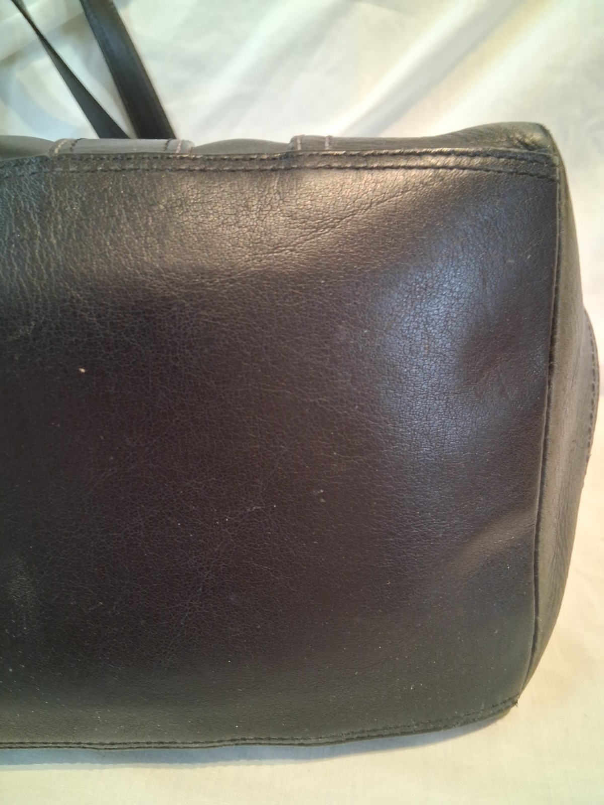 Coach Hampton Large Tote A0769-F10288 Black Leather See Photos & Description