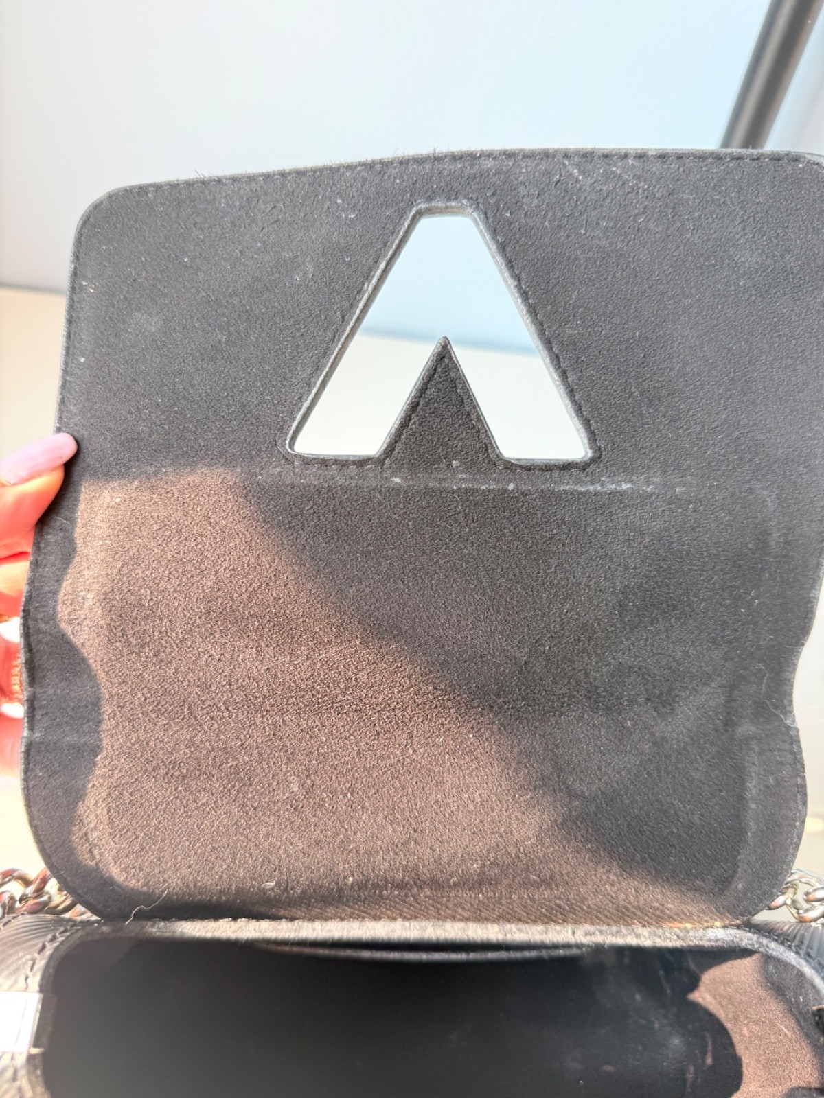 Louis Vuitton MOnogram Twist MM shoulder bag