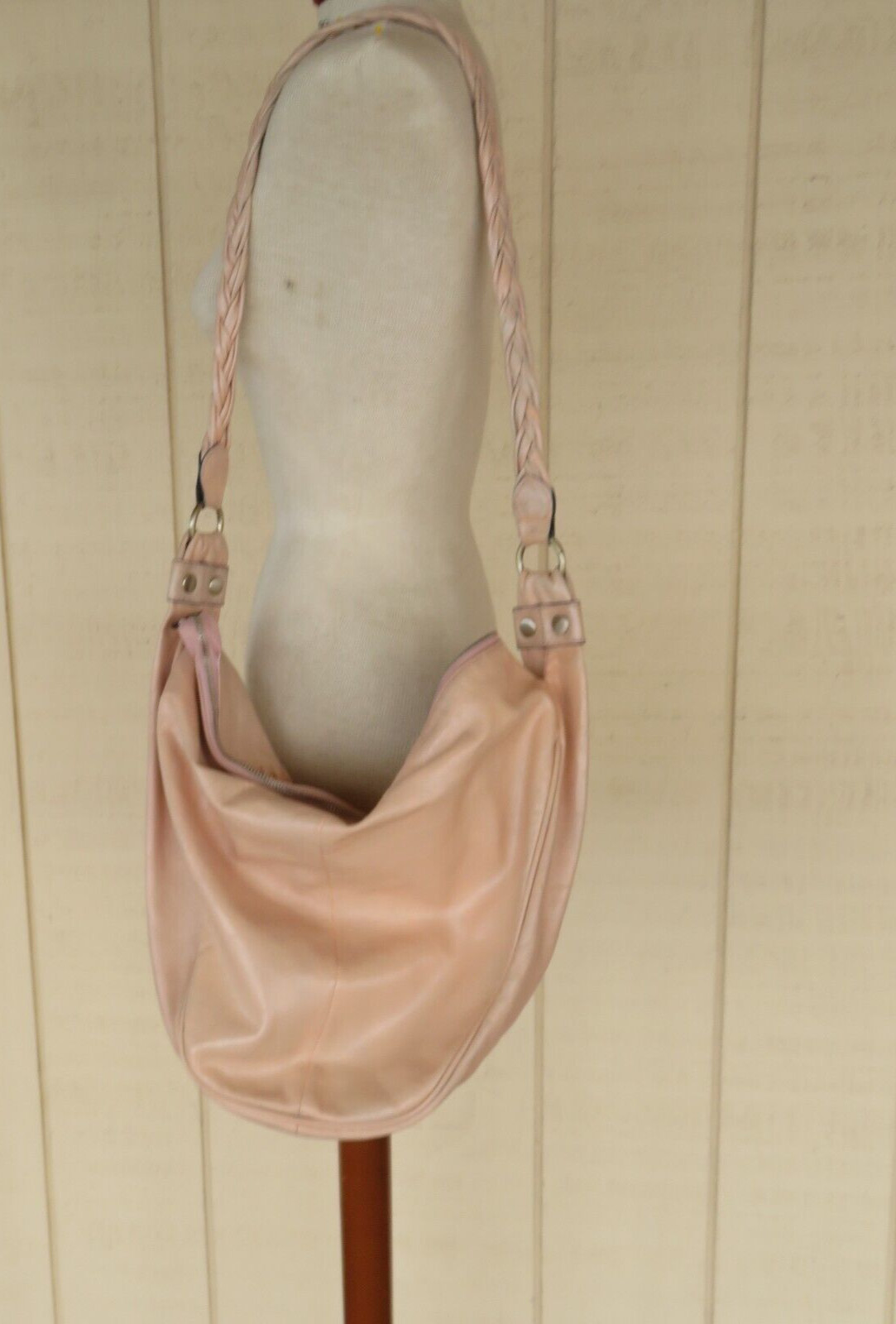 Guess Marciano X-Large Peach Leather Slouch Bag Tote Shoulder Bag Satchel Hobo