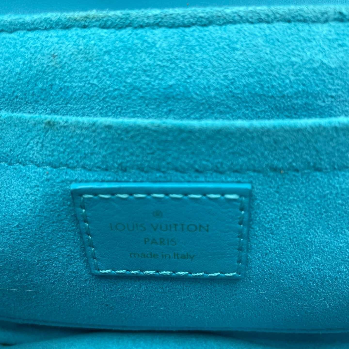 Louis Vuitton New Wave Blue Quilted Leather Shoulder Crossbody Bag Gold Chain